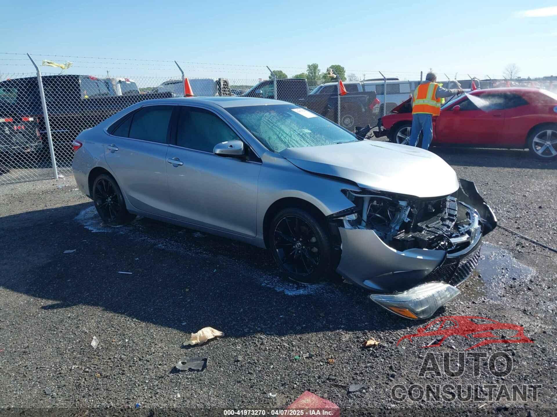 TOYOTA CAMRY 2016 - 4T1BK1FK8GU570442