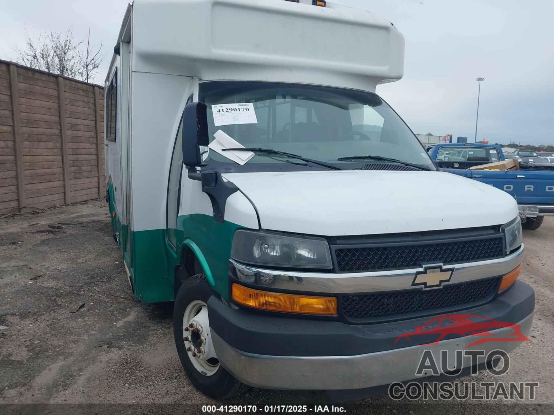 CHEVROLET EXPRESS CUTAWAY 2013 - 1GB6G5BB4D1128523