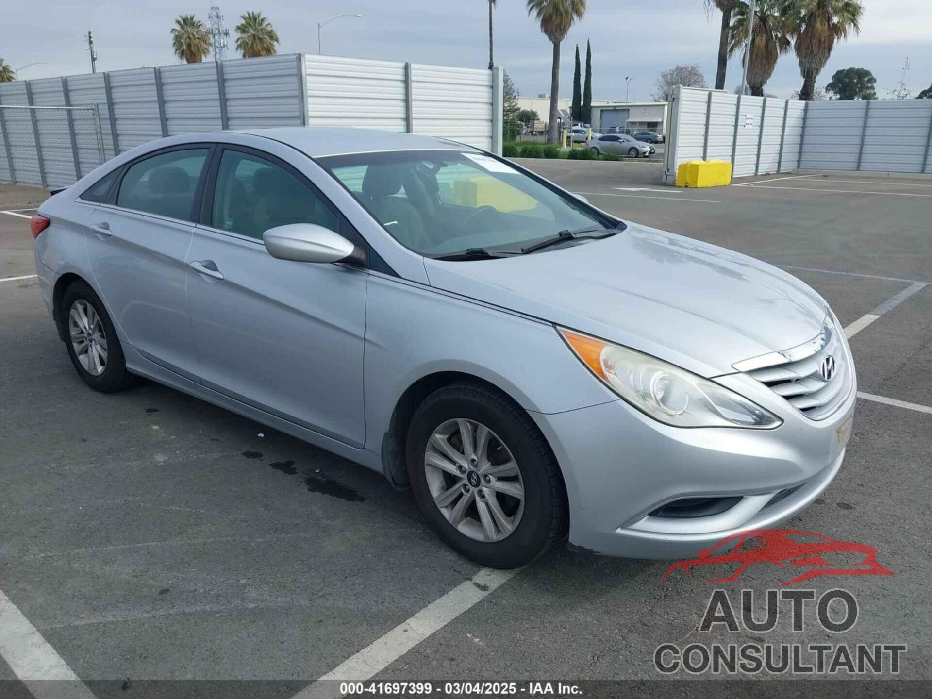 HYUNDAI SONATA 2012 - 5NPEB4AC1CH369618