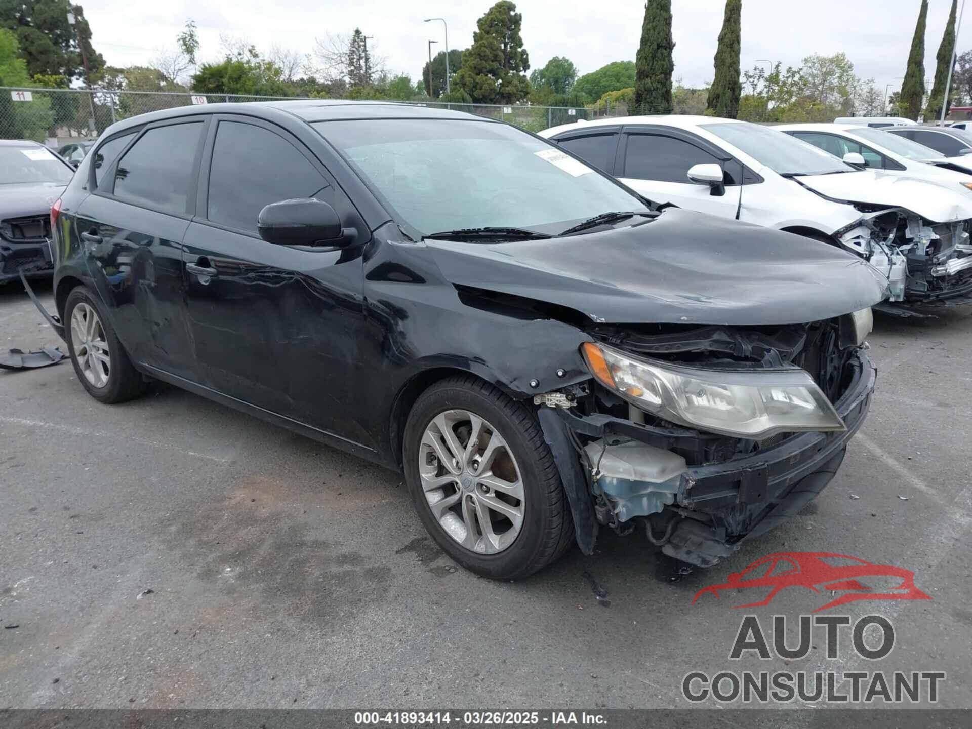 KIA FORTE 2011 - KNAFU5A22B5350244