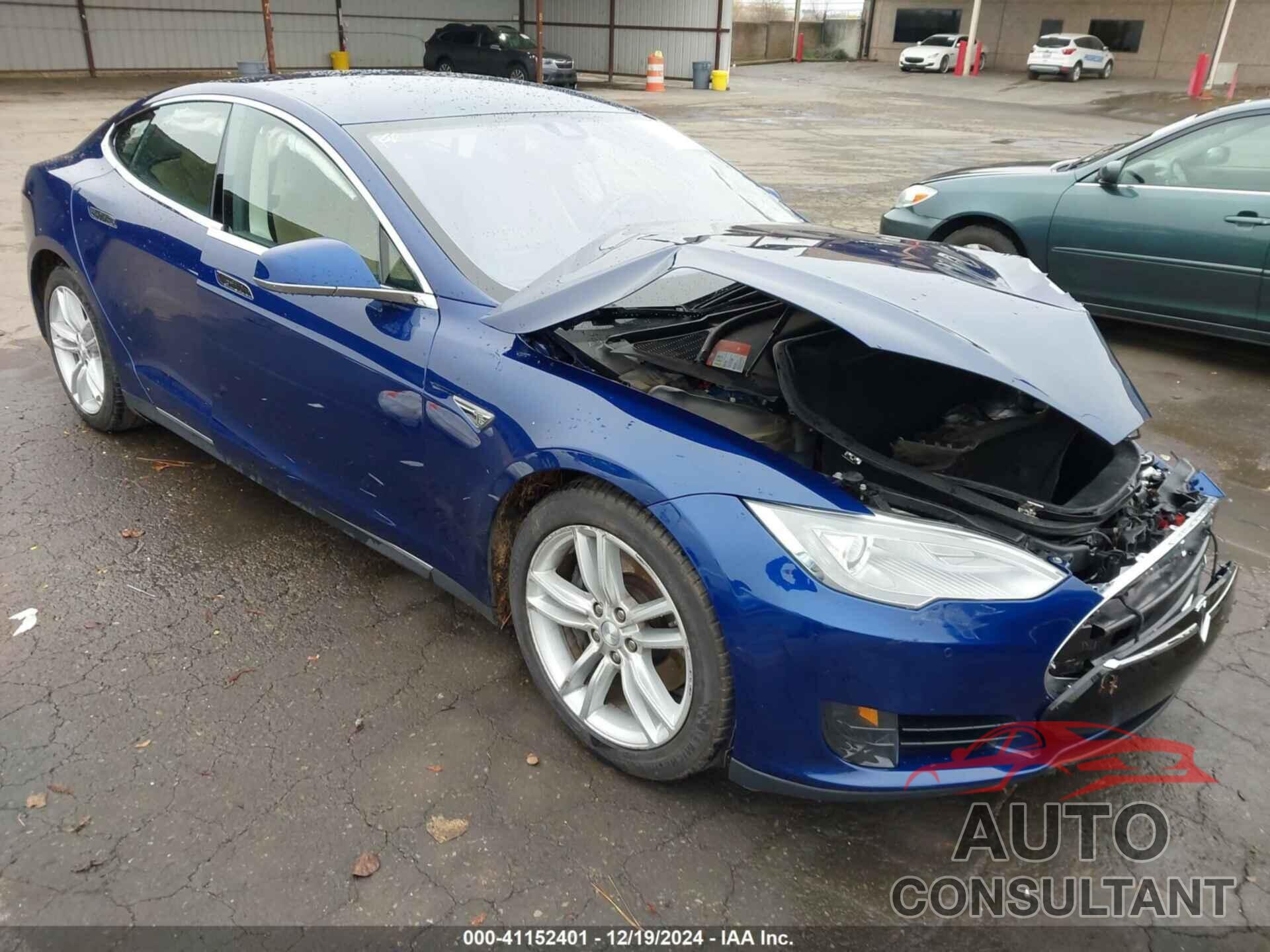 TESLA MODEL S 2015 - 5YJSA1S22FF086626