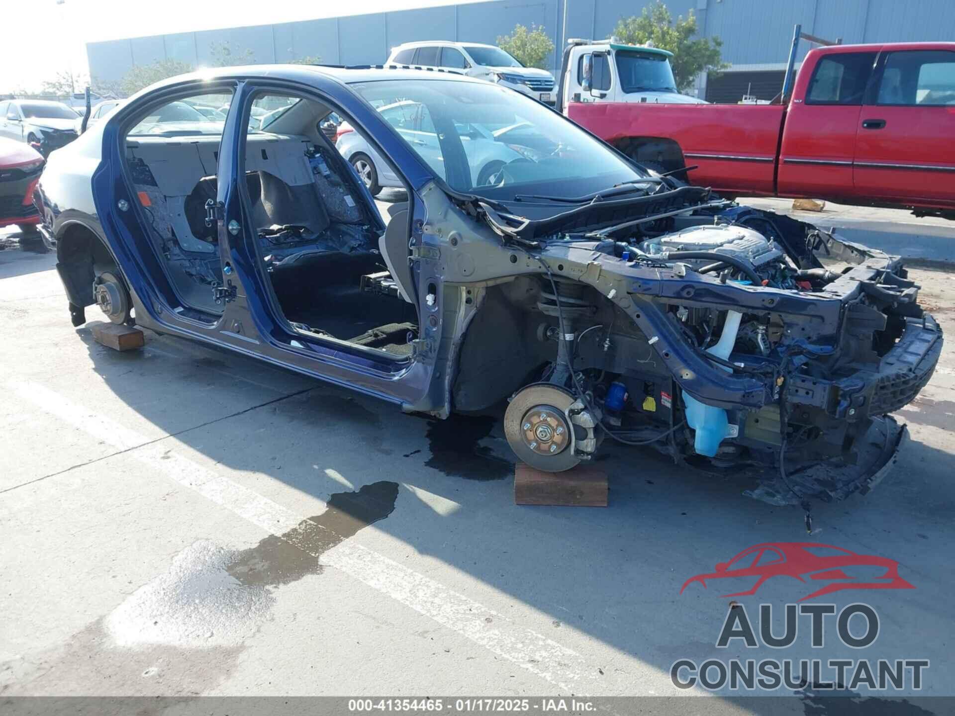 HONDA ACCORD 2017 - 1HGCR3F03HA016616