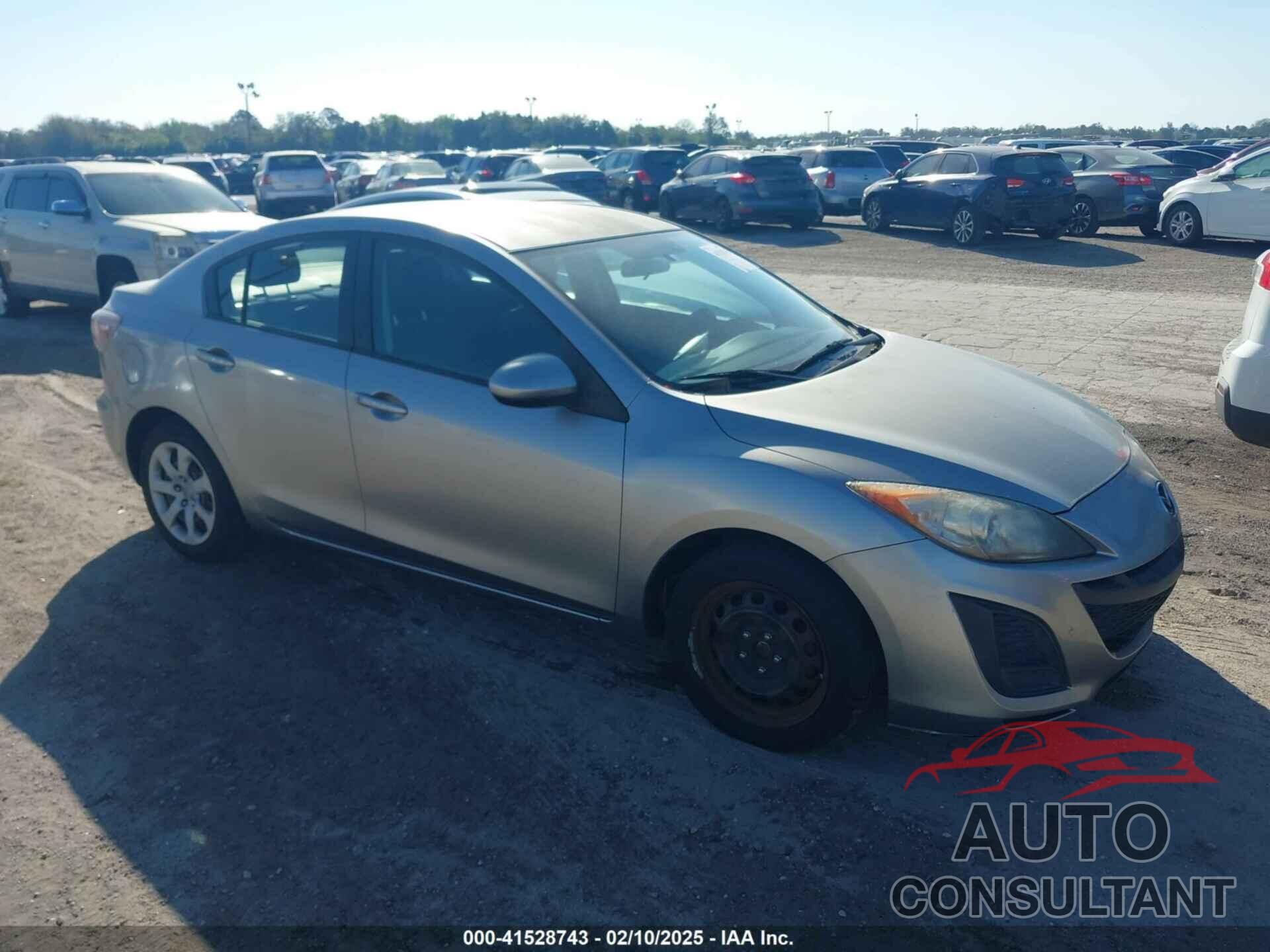 MAZDA MAZDA3 2011 - JM1BL1UF9B1393417