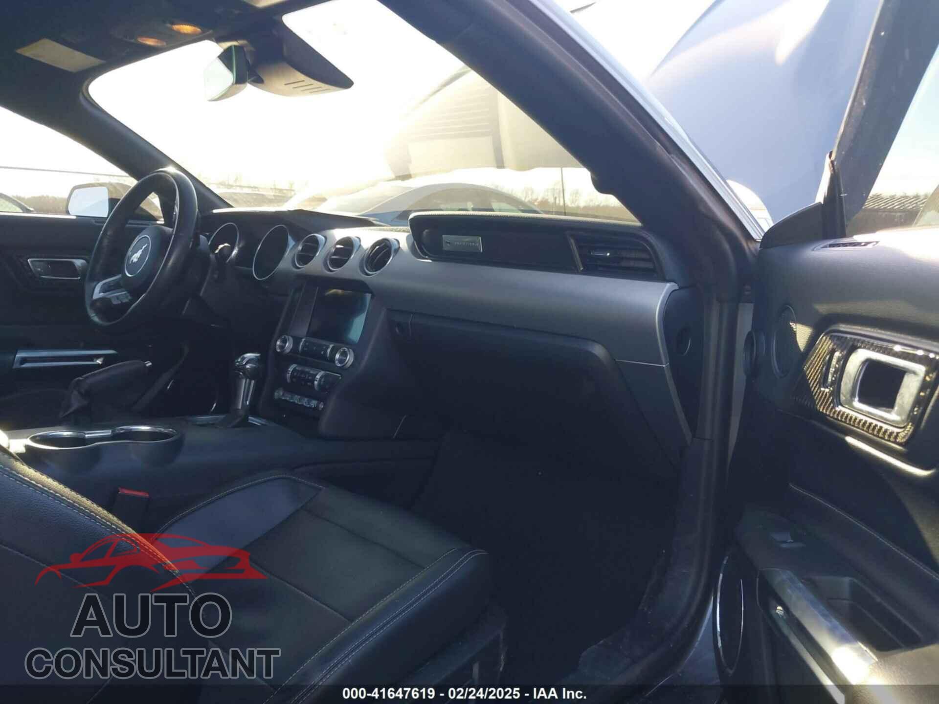 FORD MUSTANG 2021 - 1FA6P8CF9M5117126