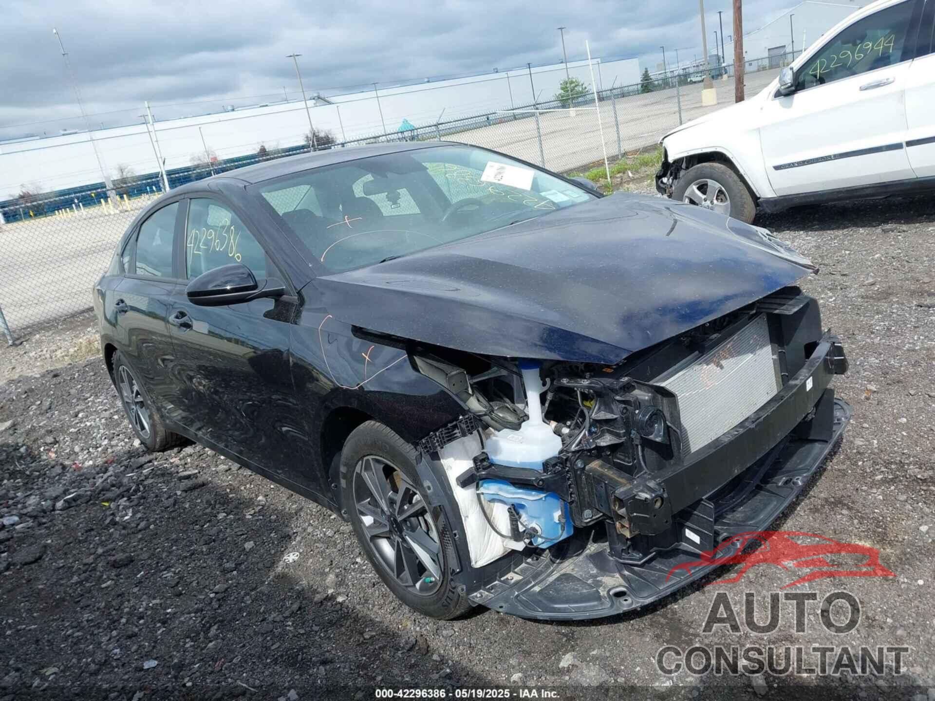 KIA FORTE 2022 - 3KPF24AD5NE449153