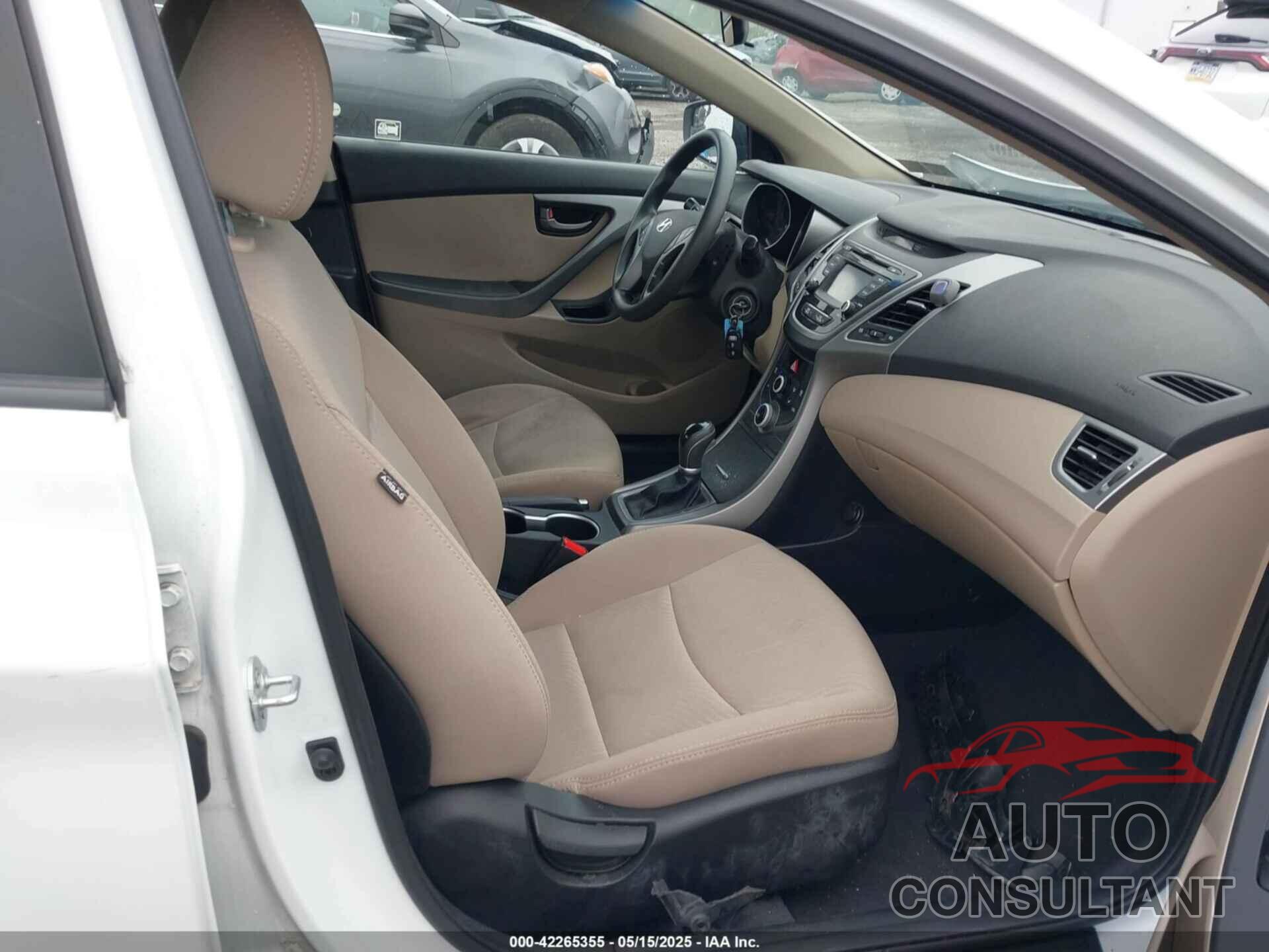 HYUNDAI ELANTRA 2016 - 5NPDH4AE2GH654376