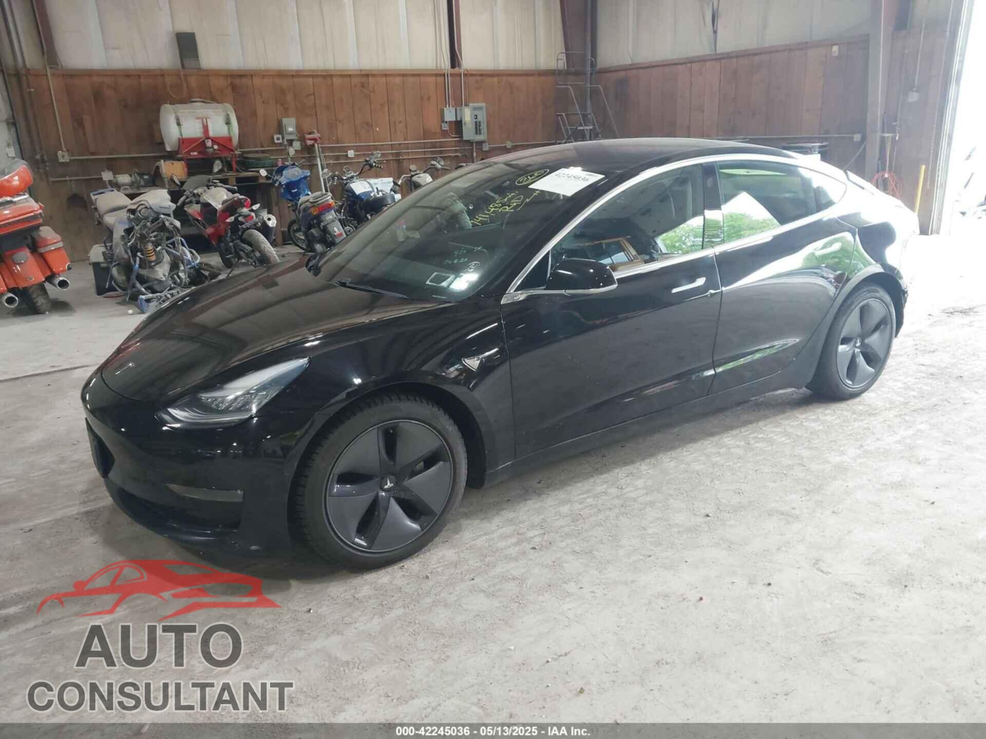 TESLA MODEL 3 2018 - 5YJ3E1EB4JF183758