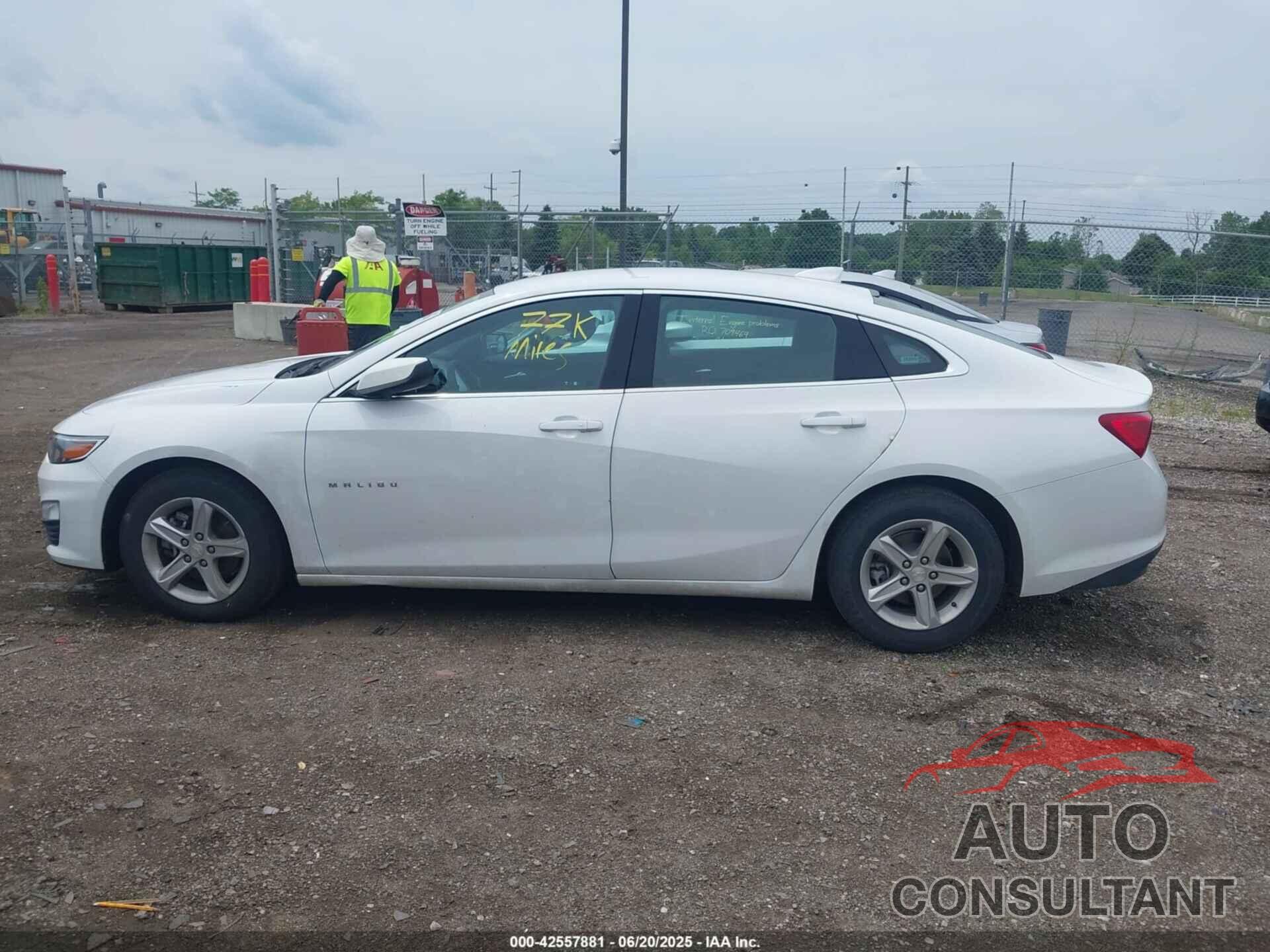 CHEVROLET MALIBU 2023 - 1G1ZD5ST1PF169475