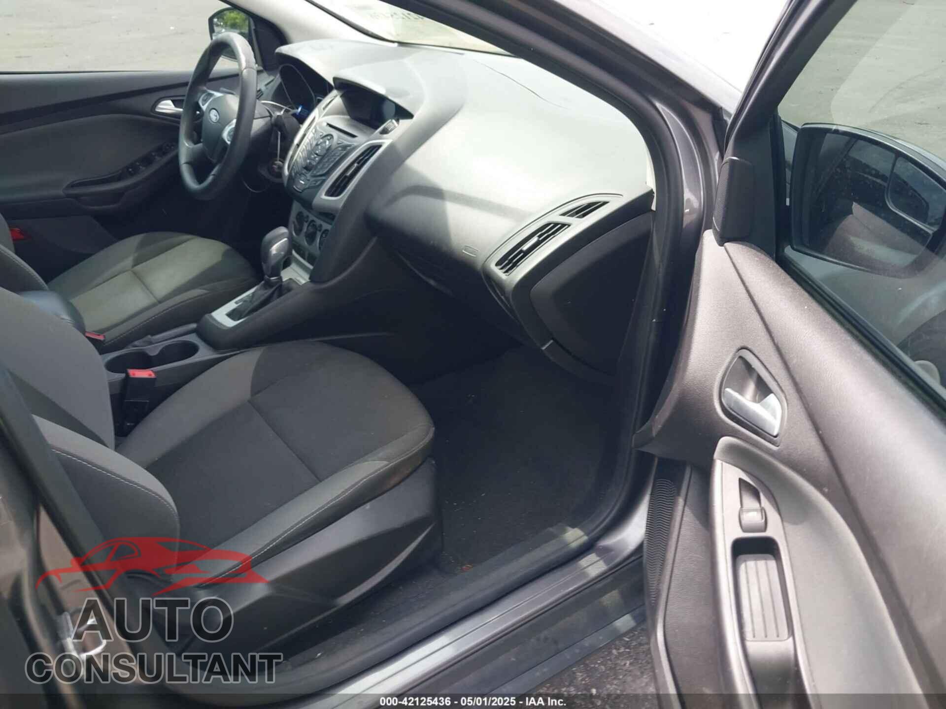 FORD FOCUS 2014 - 1FADP3F22E6429920