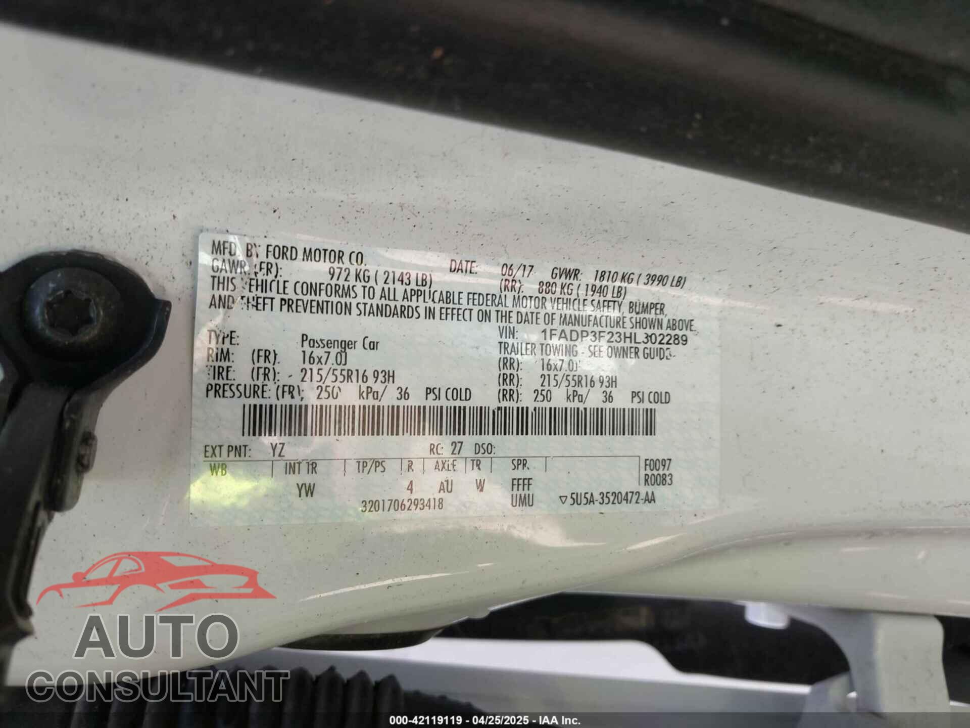 FORD FOCUS 2017 - 1FADP3F23HL302289