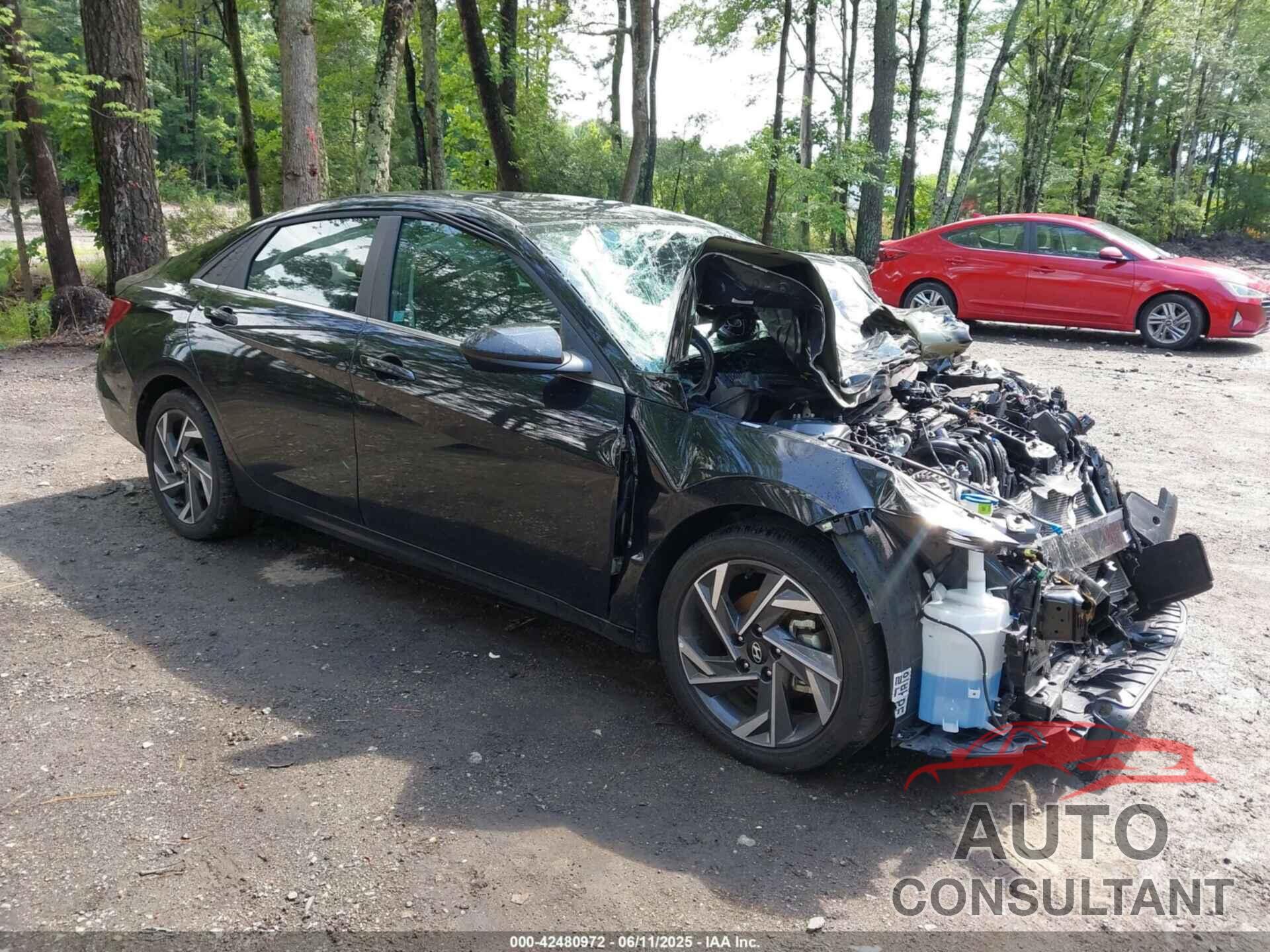 HYUNDAI ELANTRA 2025 - KMHLS4DG1SU856923