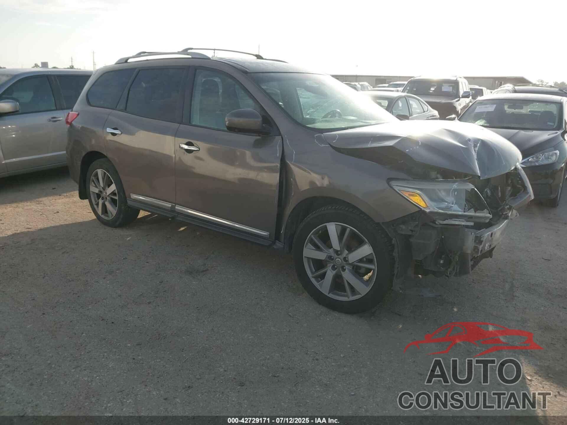 NISSAN PATHFINDER 2013 - 5N1AR2MN7DC674707
