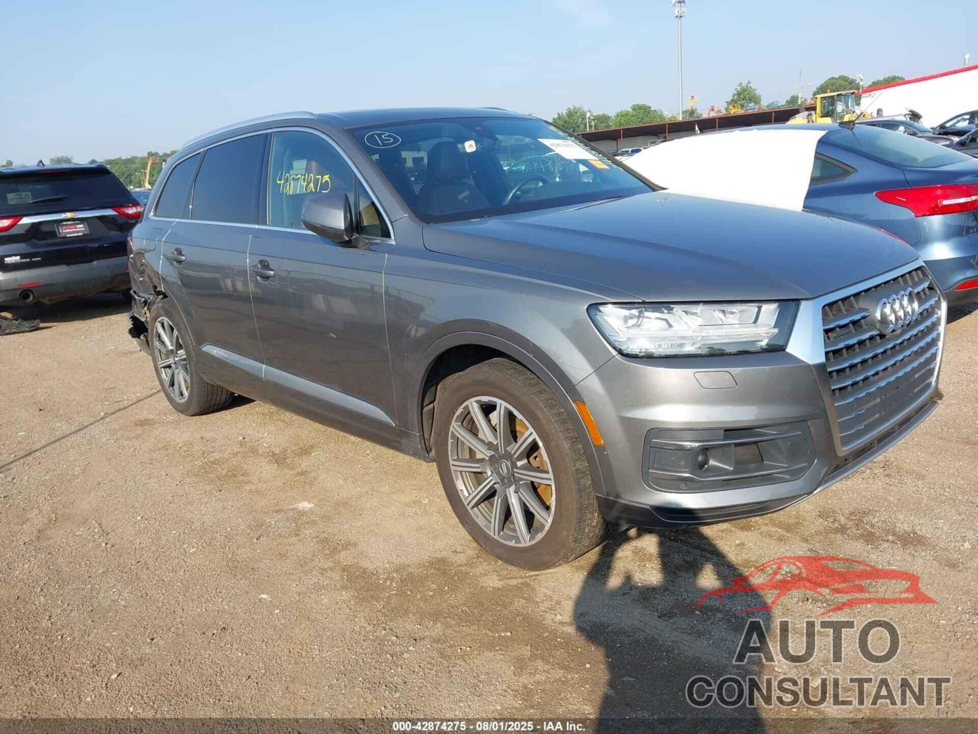 AUDI Q7 2017 - WA1VAAF79HD017651