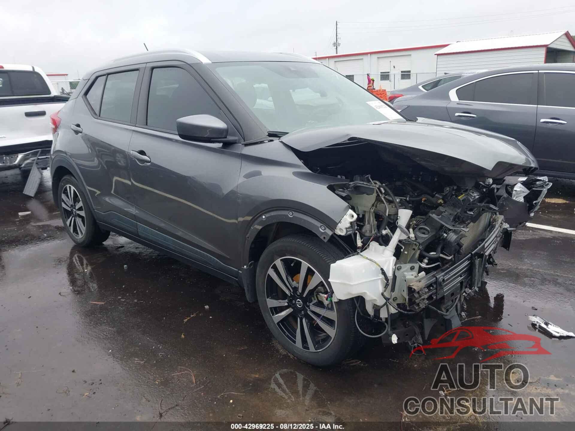 NISSAN KICKS 2020 - 3N1CP5CV2LL566765