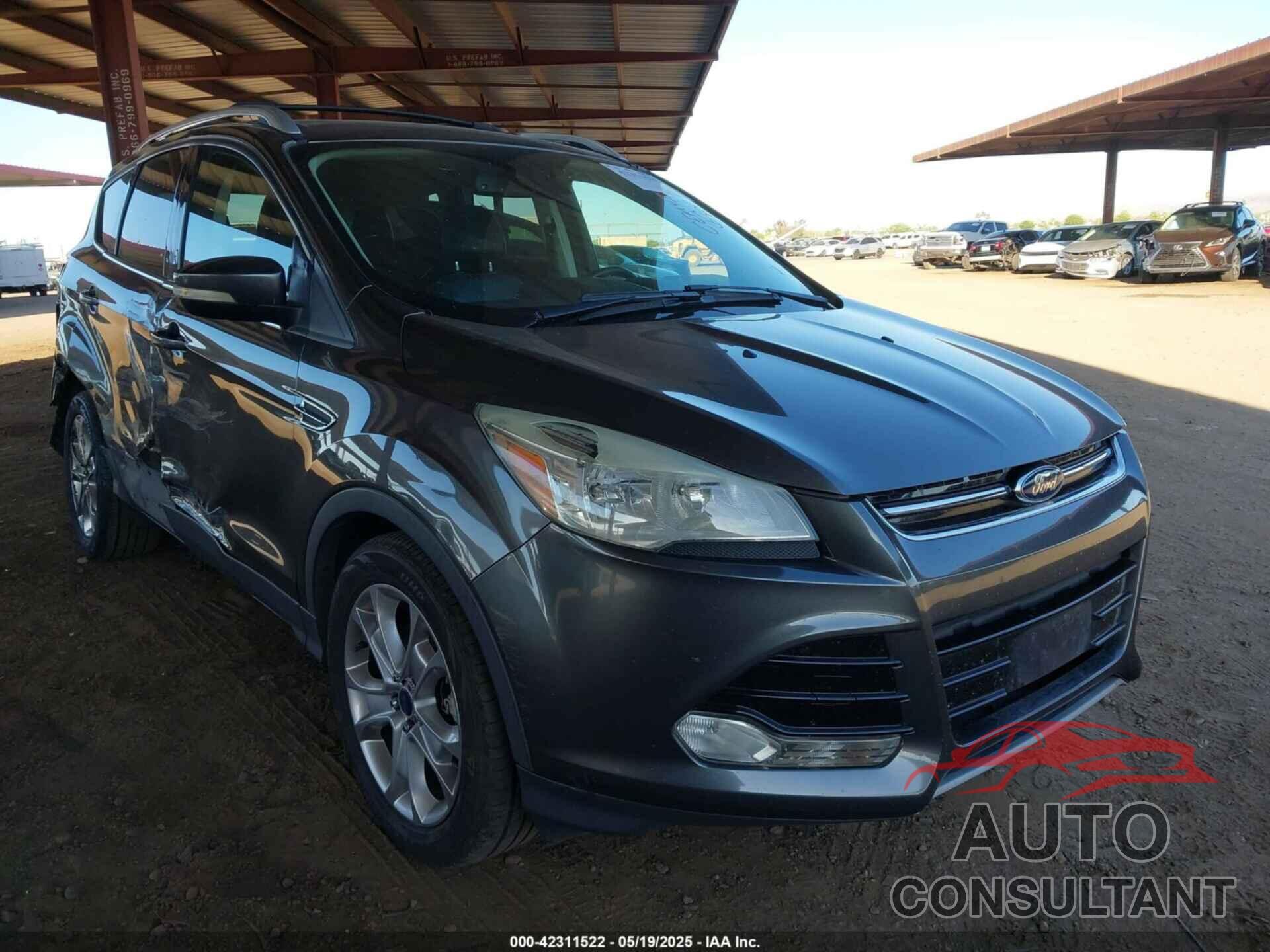FORD ESCAPE 2015 - 1FMCU9J96FUC80071