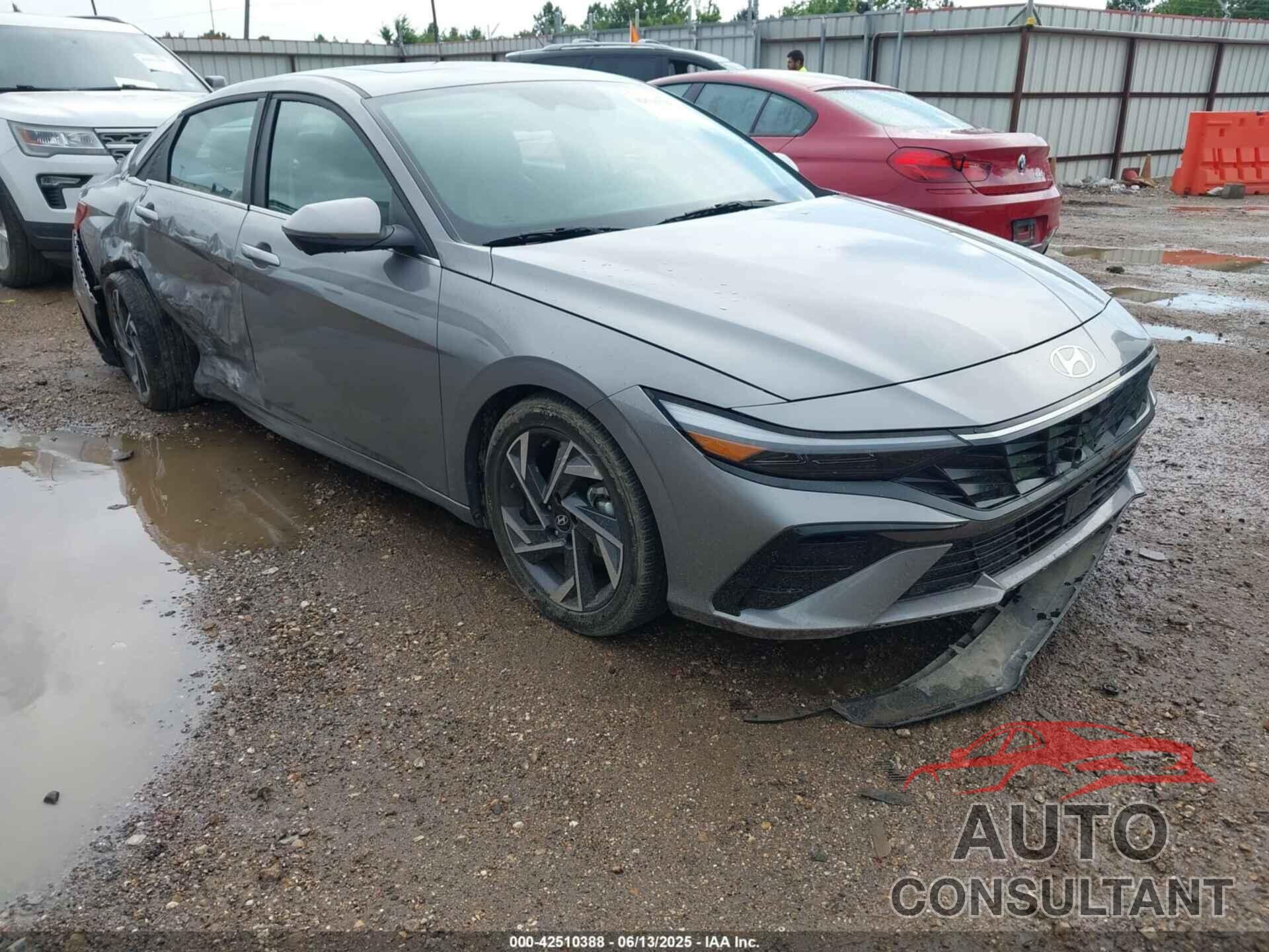 HYUNDAI ELANTRA 2024 - KMHLP4DG5RU818266
