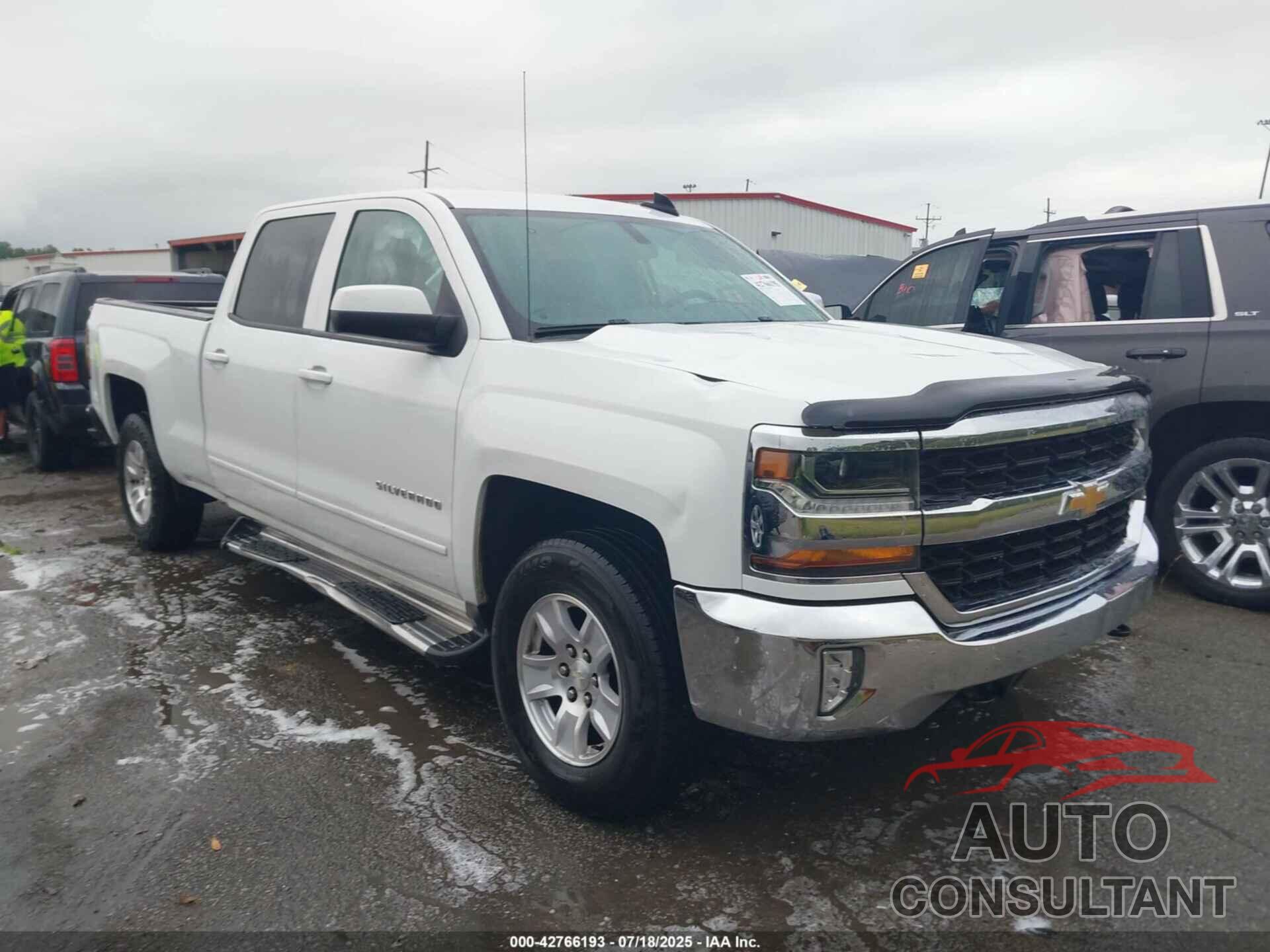 CHEVROLET SILVERADO 1500 2017 - 3GCUKREC9HG369742