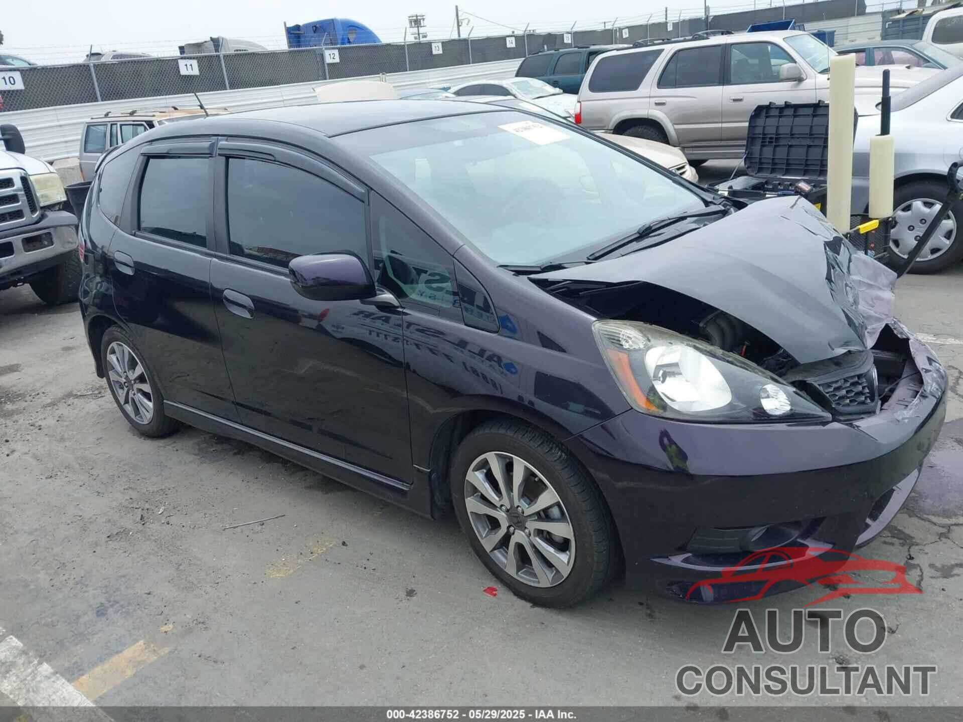 HONDA FIT 2013 - JHMGE8H59DC043317