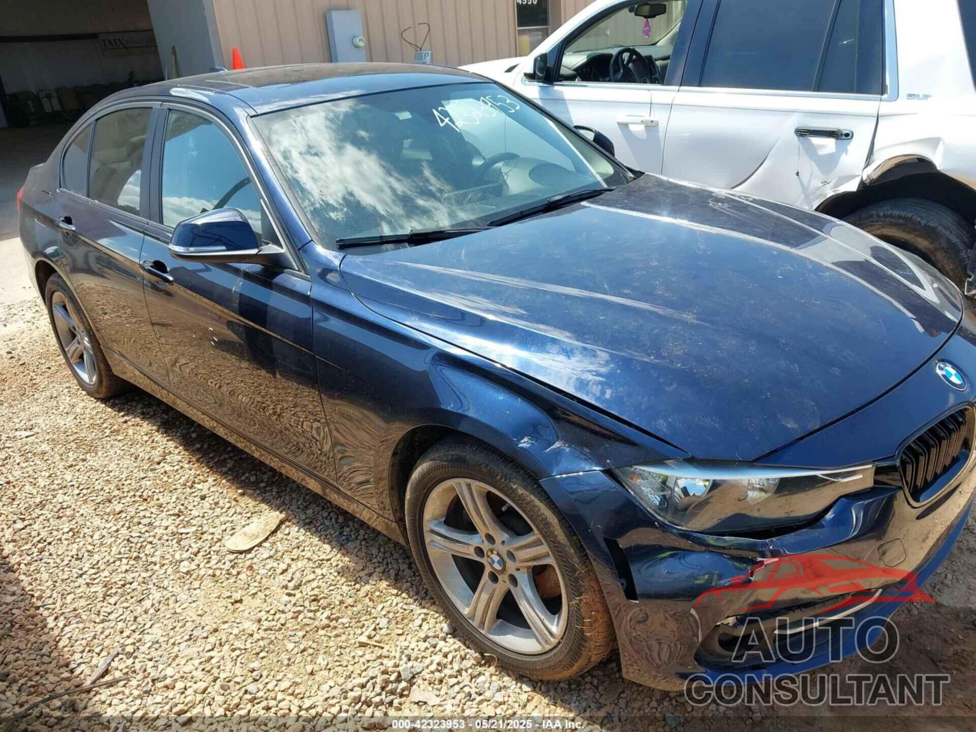 BMW 328I 2013 - WBA3B3C59DF539703