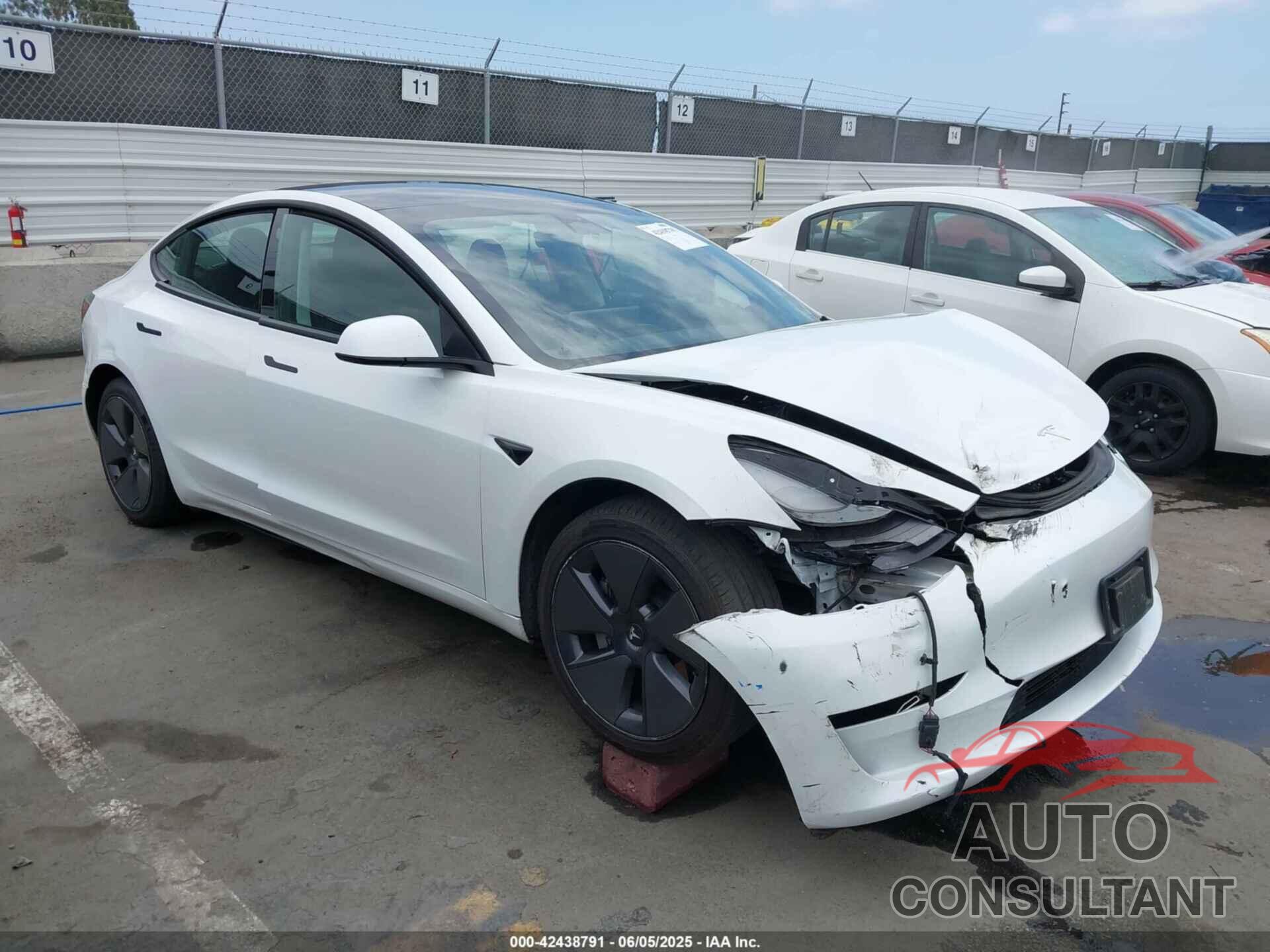 TESLA MODEL 3 2023 - 5YJ3E1EB9PF393085