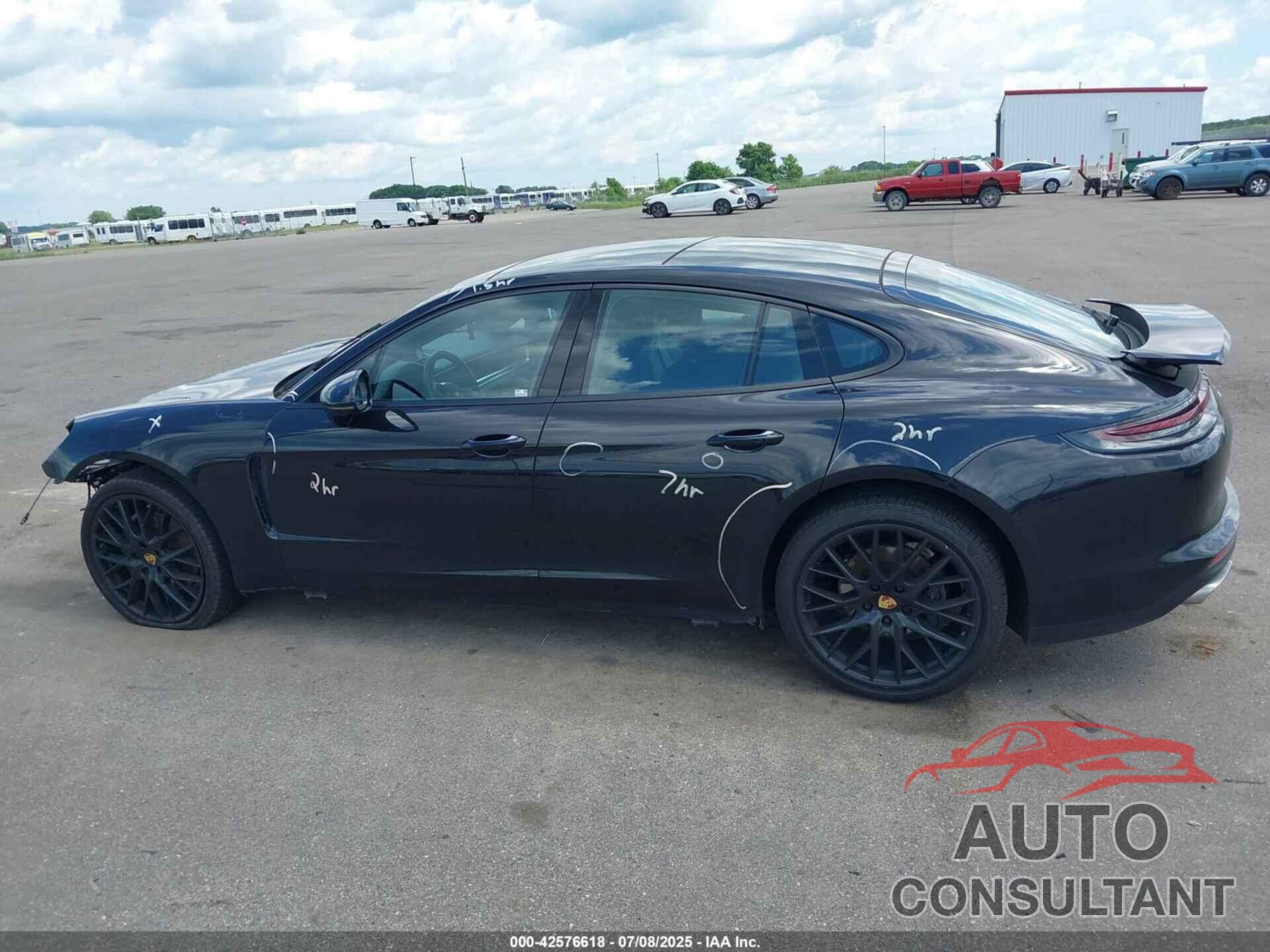 PORSCHE PANAMERA 2018 - WP0AA2A77JL100086