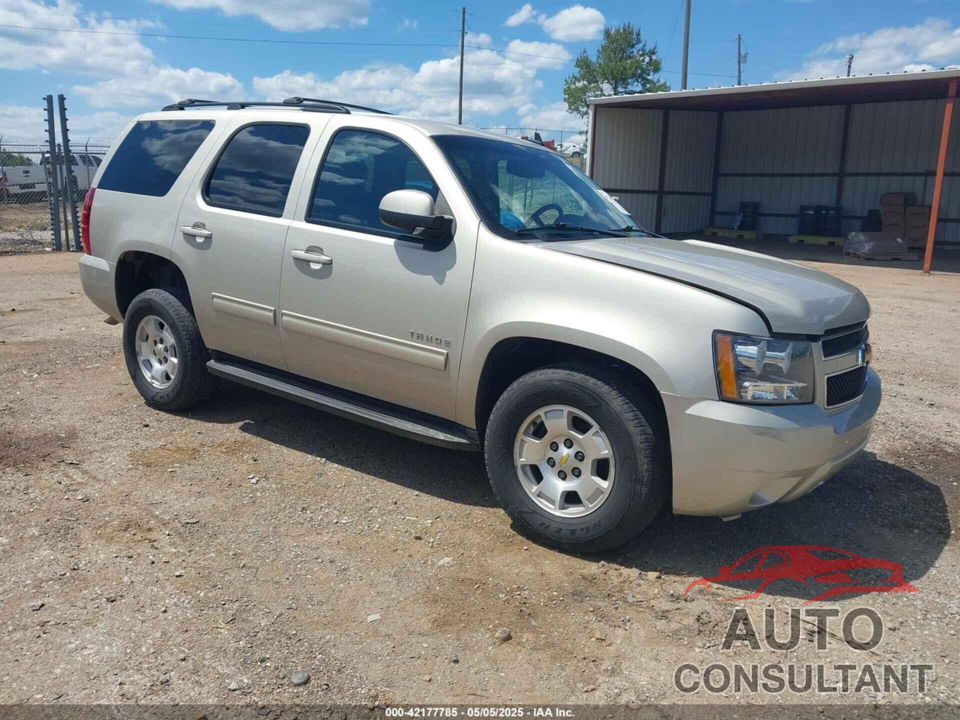 CHEVROLET TAHOE 2014 - 1GNSCAE08ER128141