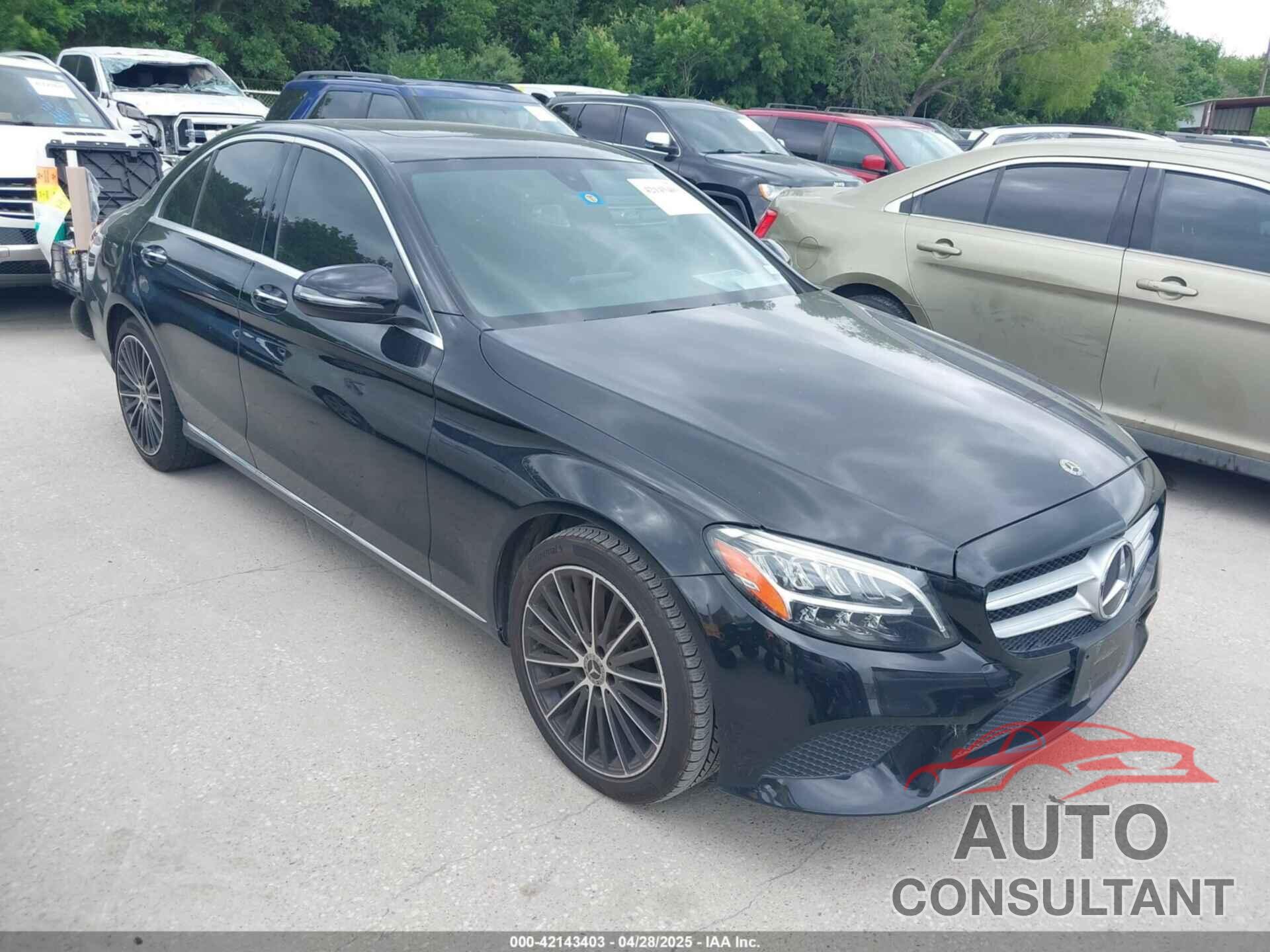 MERCEDES-BENZ C 300 2019 - 55SWF8DB0KU307061