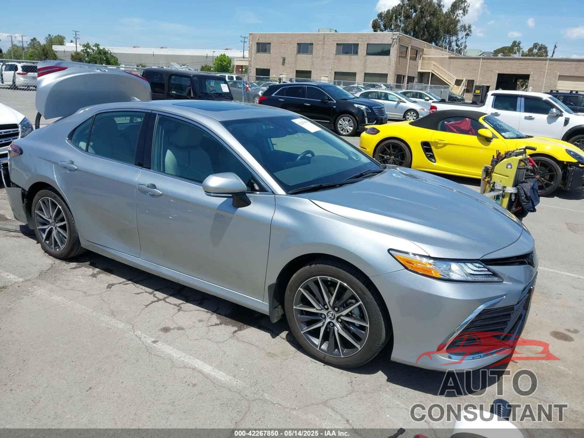 TOYOTA CAMRY 2023 - 4T1F31AK7PU613965