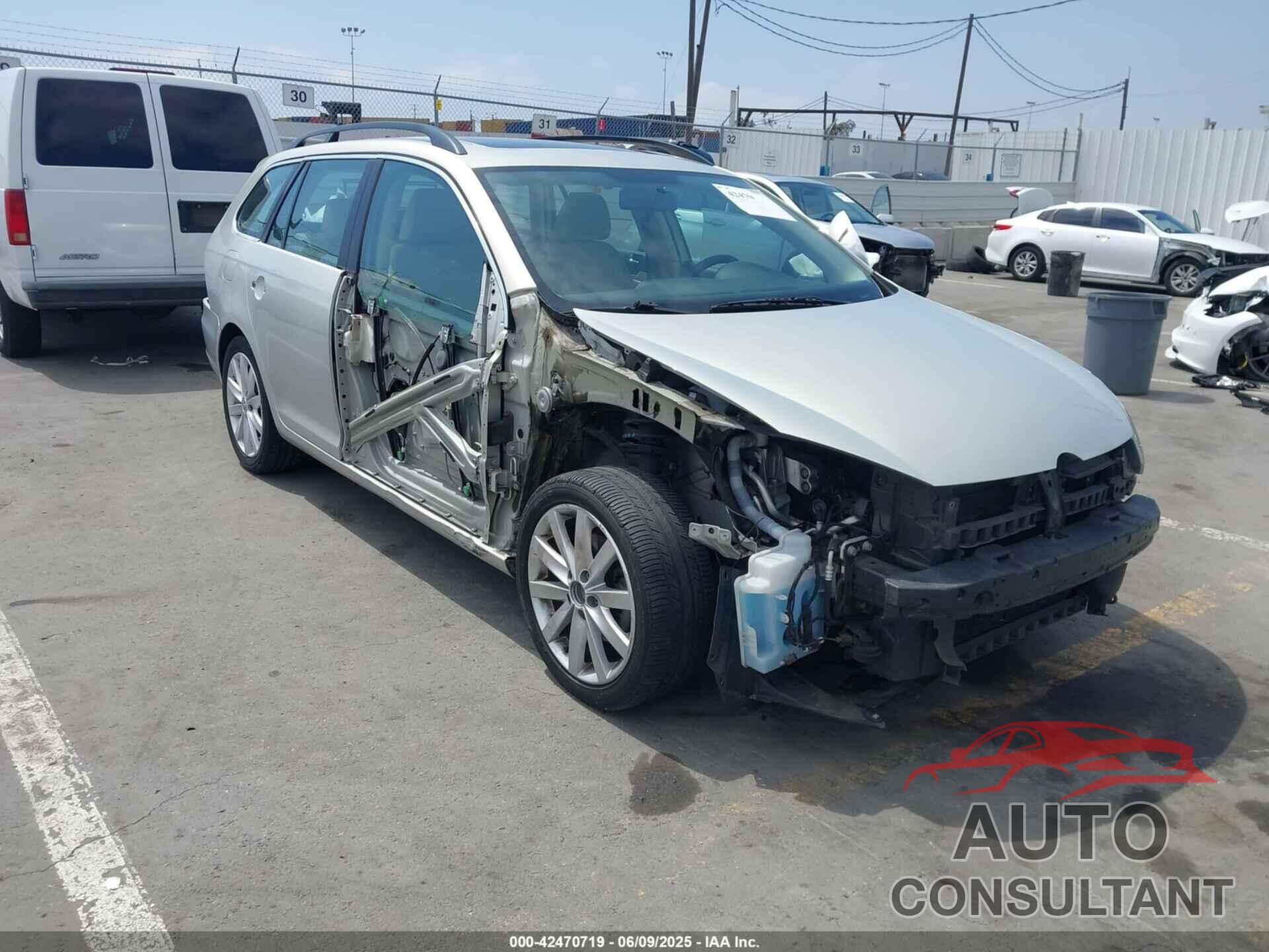 VOLKSWAGEN JETTA SPORTWAGEN 2011 - 3VWPZ7AJ2BM722636