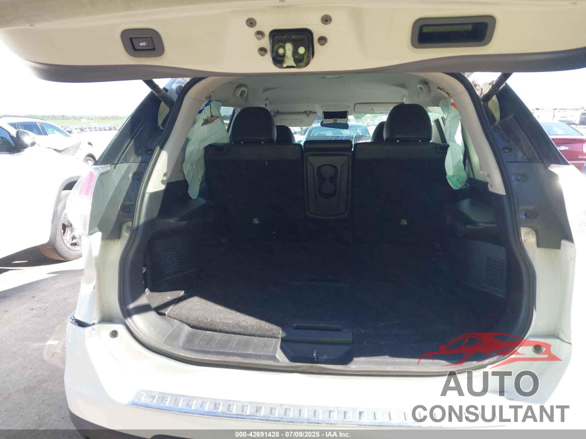 NISSAN ROGUE 2014 - 5N1AT2MV4EC808916