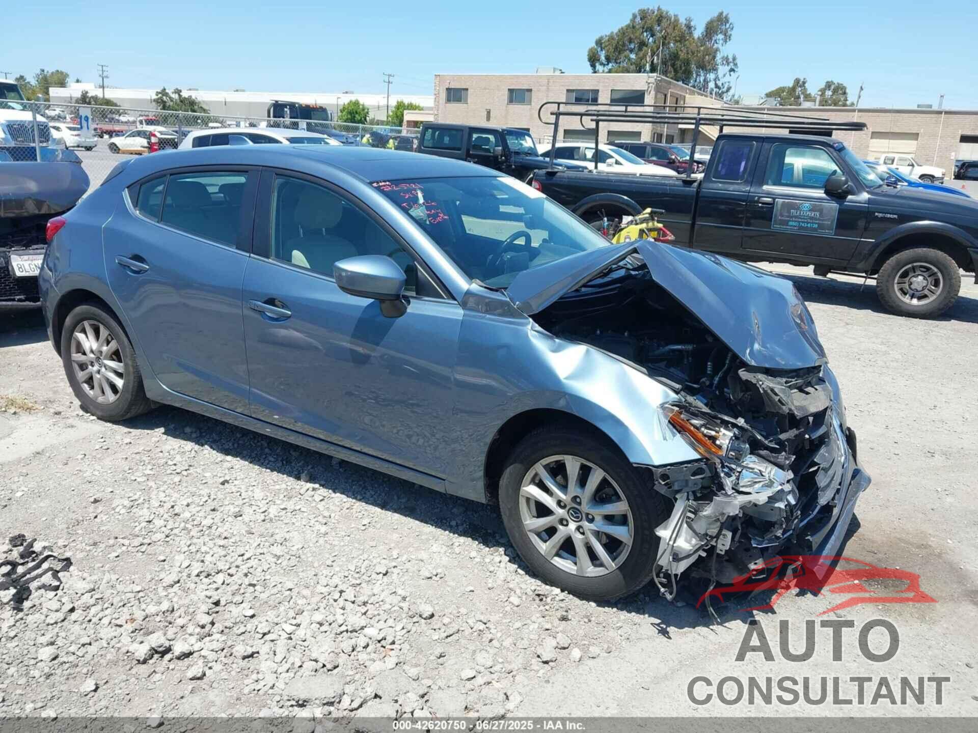 MAZDA MAZDA3 2015 - 3MZBM1L74FM157349