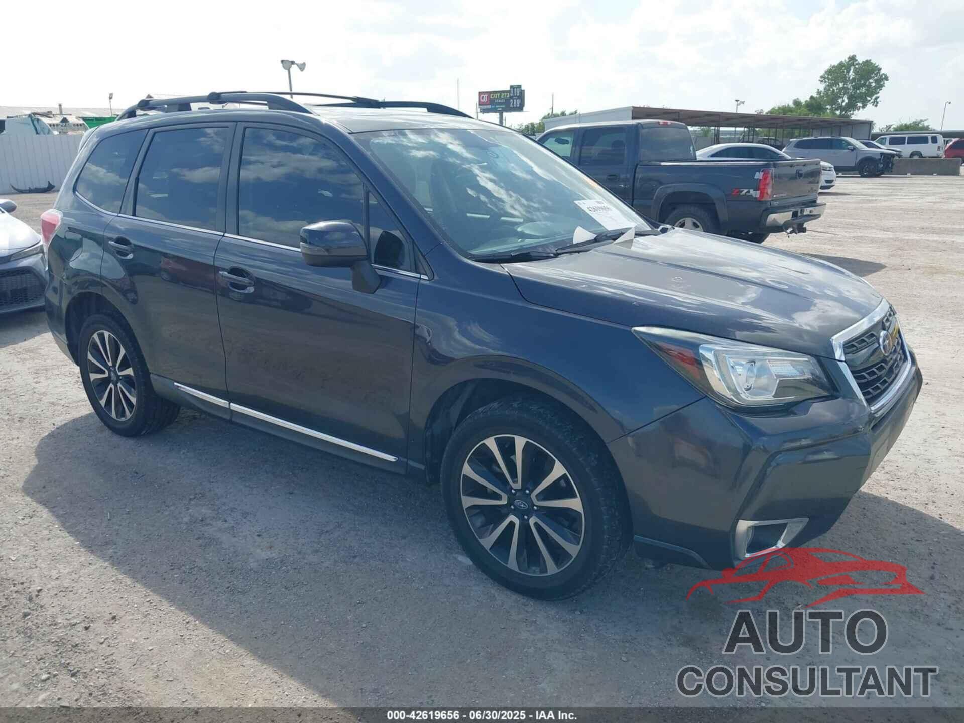 SUBARU FORESTER 2017 - JF2SJGTCXHH442609