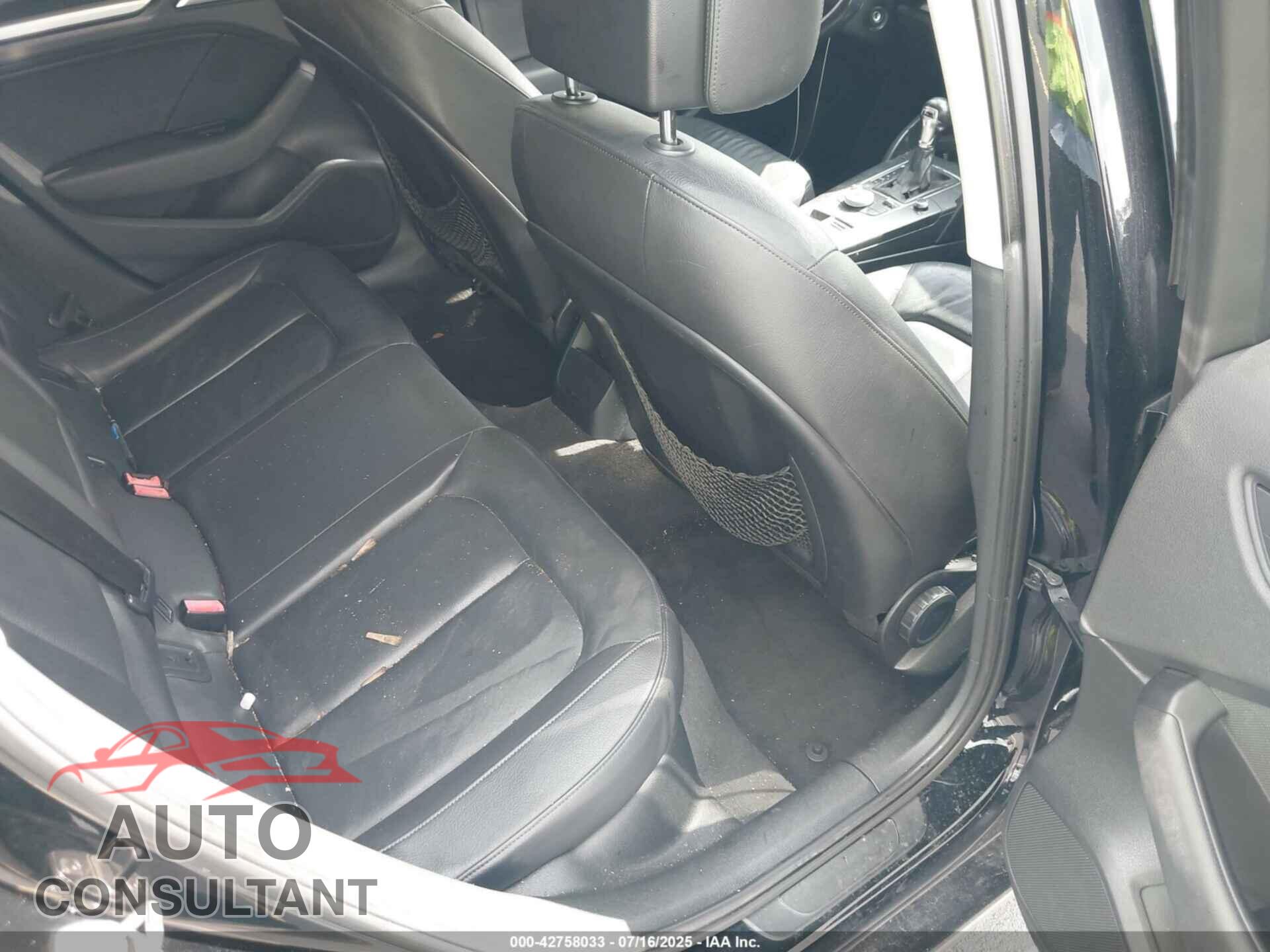 AUDI A3 2015 - WAUACGFF4F1012782