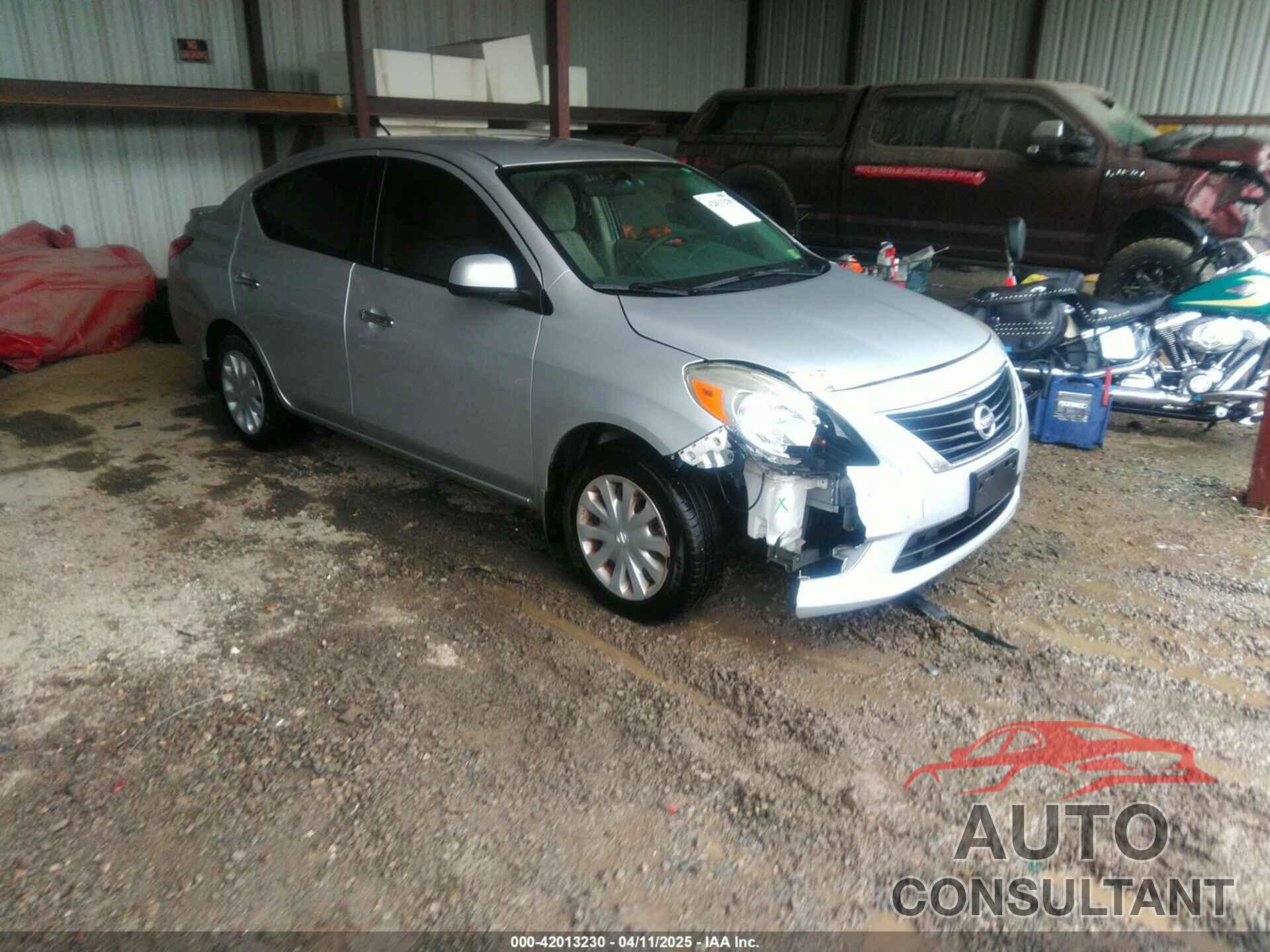NISSAN VERSA 2013 - 3N1CN7APXDL889999