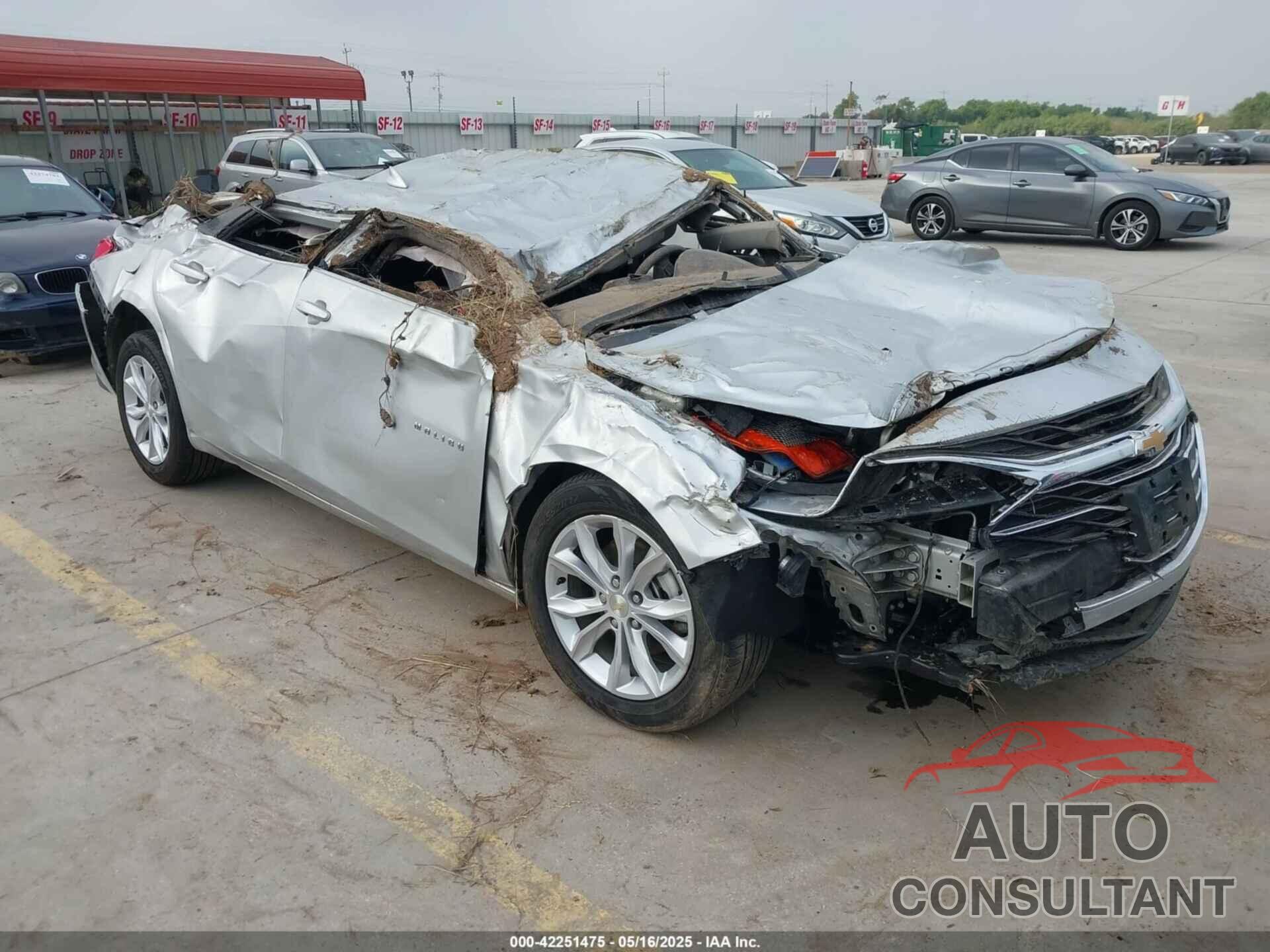 CHEVROLET MALIBU 2020 - 1G1ZD5ST0LF081608