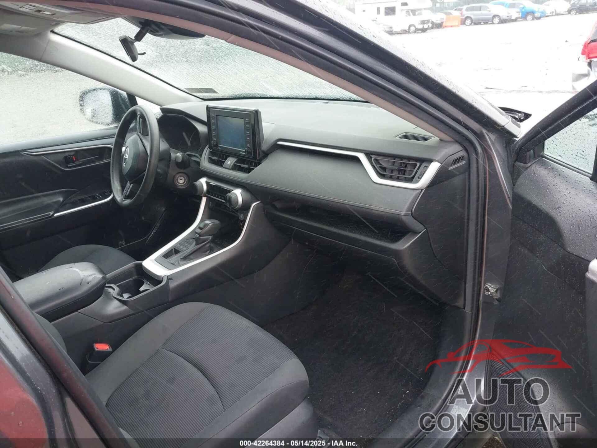 TOYOTA RAV4 2021 - 2T3G1RFV7MC184178