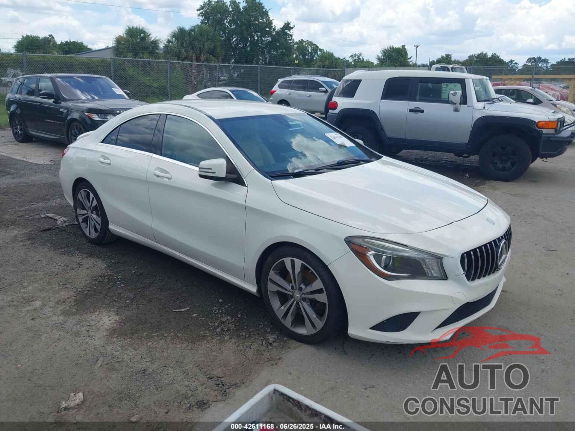 MERCEDES-BENZ CLA 250 2015 - WDDSJ4EB2FN166996