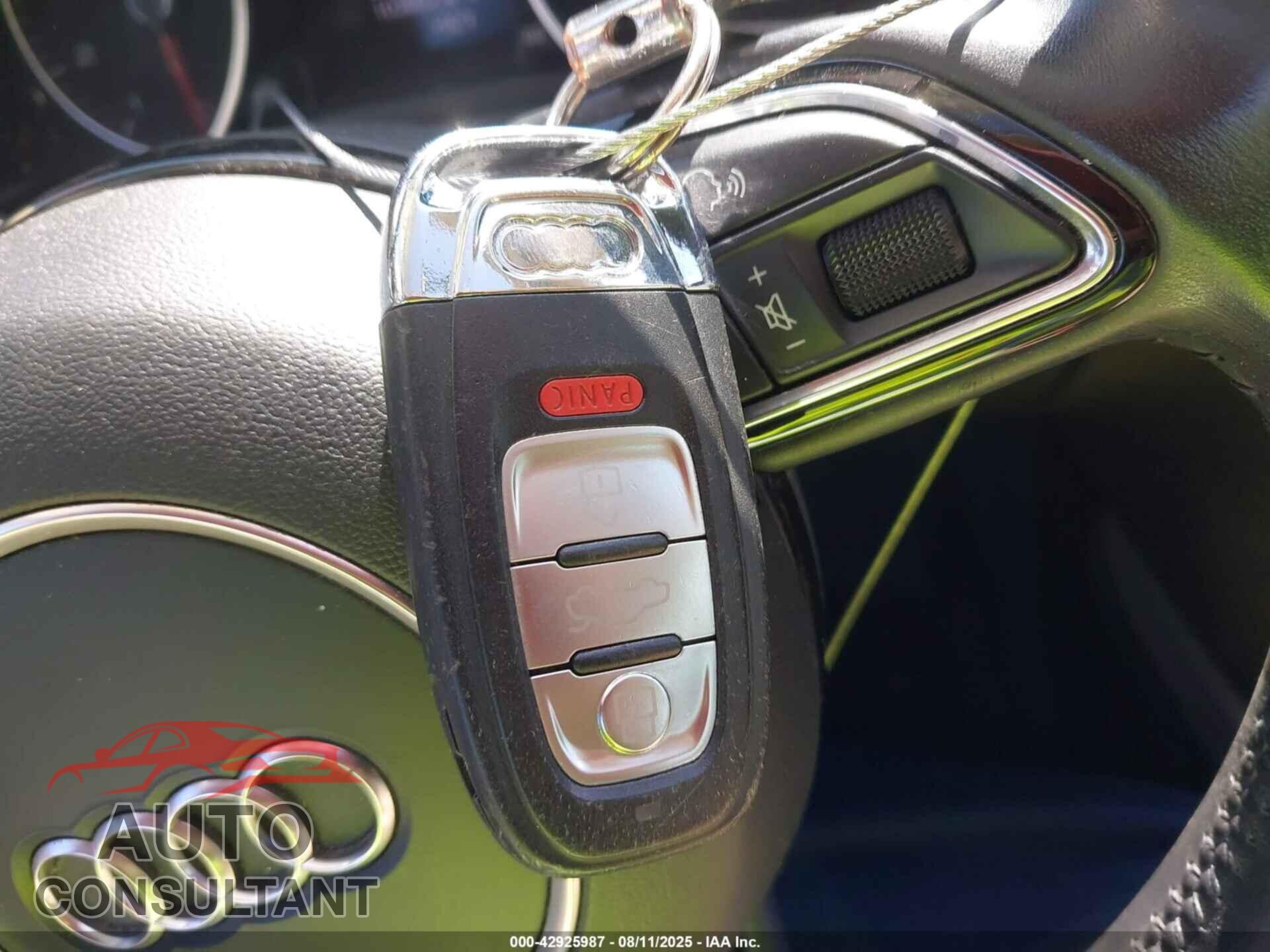 AUDI A5 2015 - WAUCFAFR3FA037549