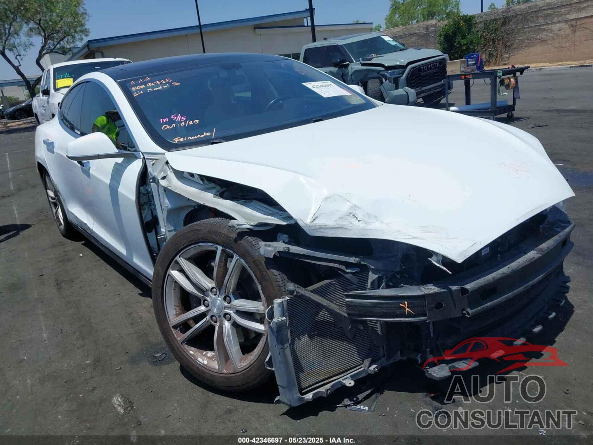 TESLA MODEL S 2014 - 5YJSA1H17EFP40534