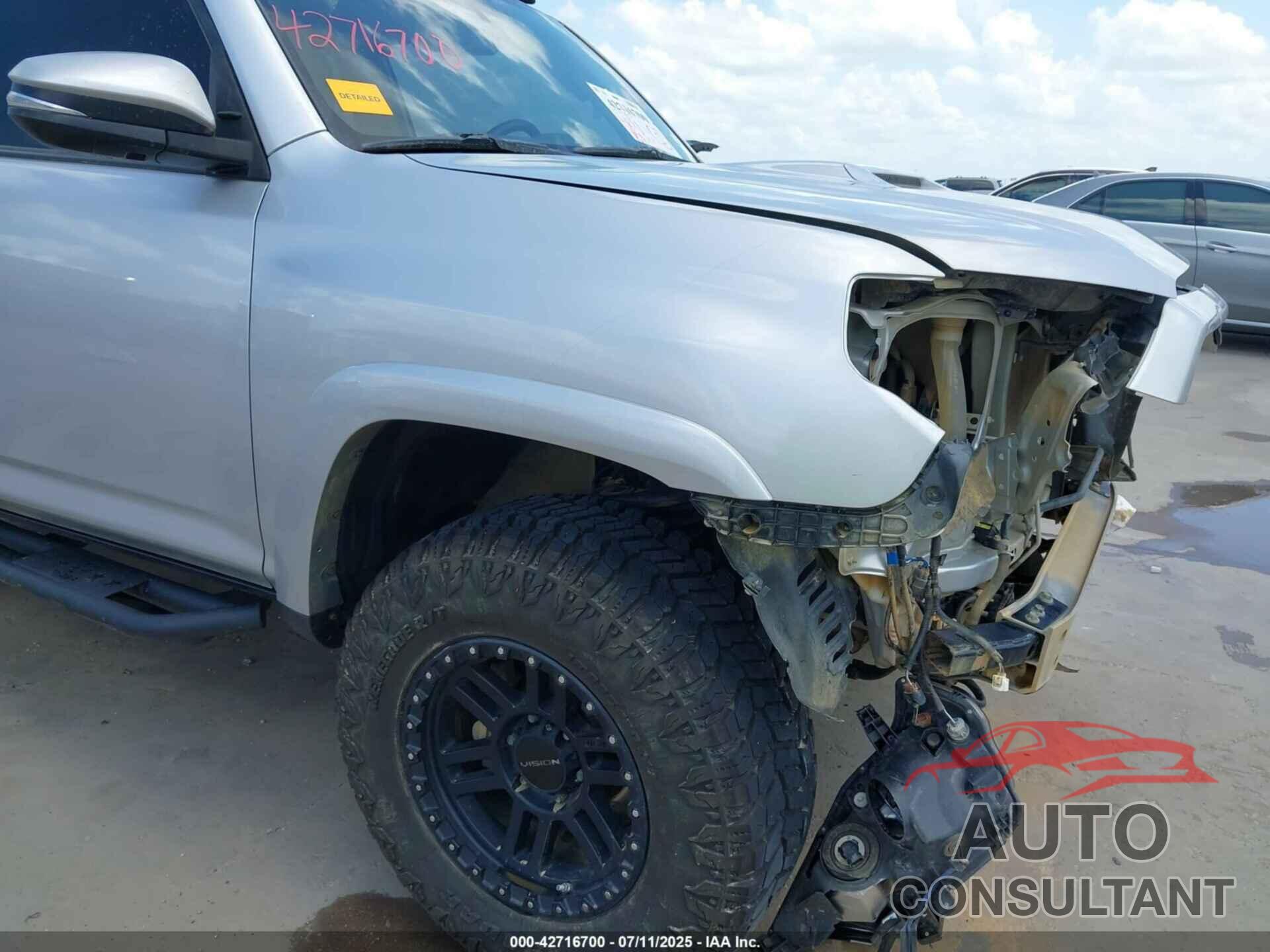 TOYOTA 4RUNNER 2019 - JTEBU5JR7K5663235