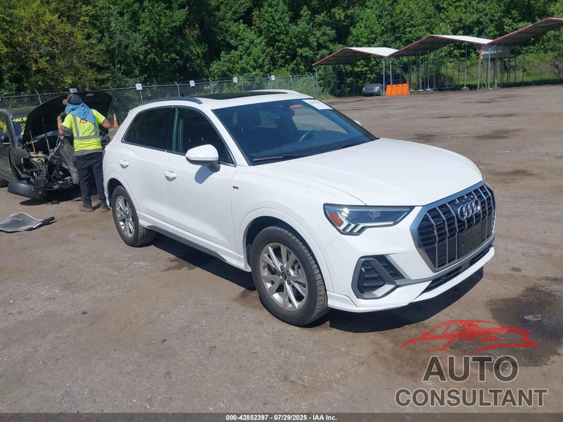 AUDI Q3 2024 - WA1DECF36R1021216