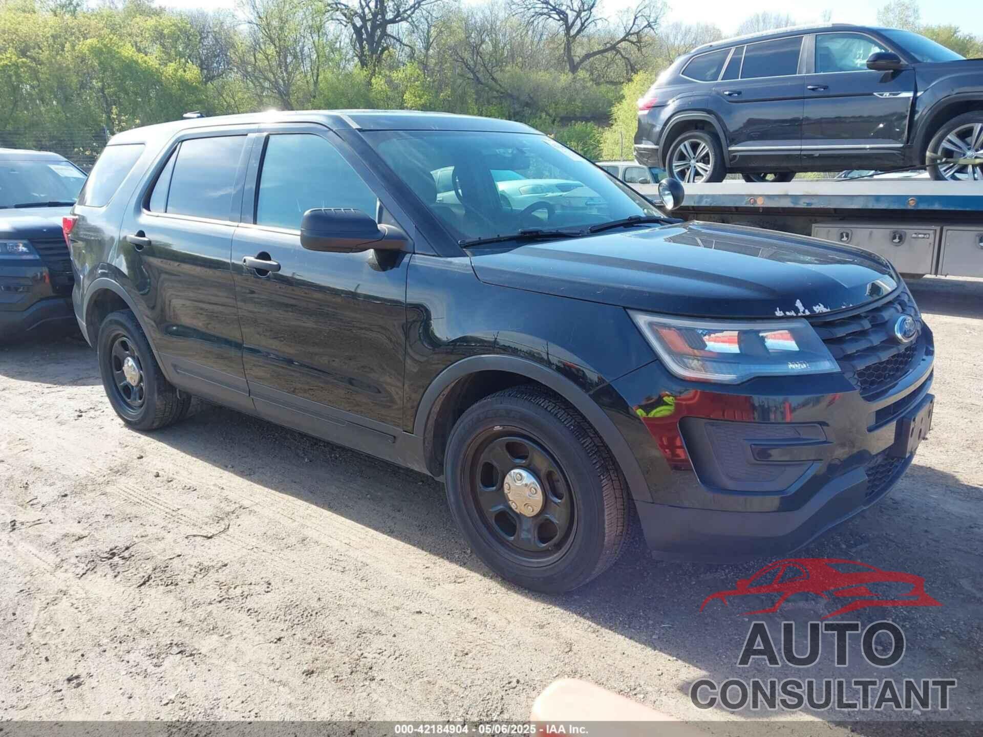 FORD EXPLORER 2017 - 1FM5K8AR1HGD06151