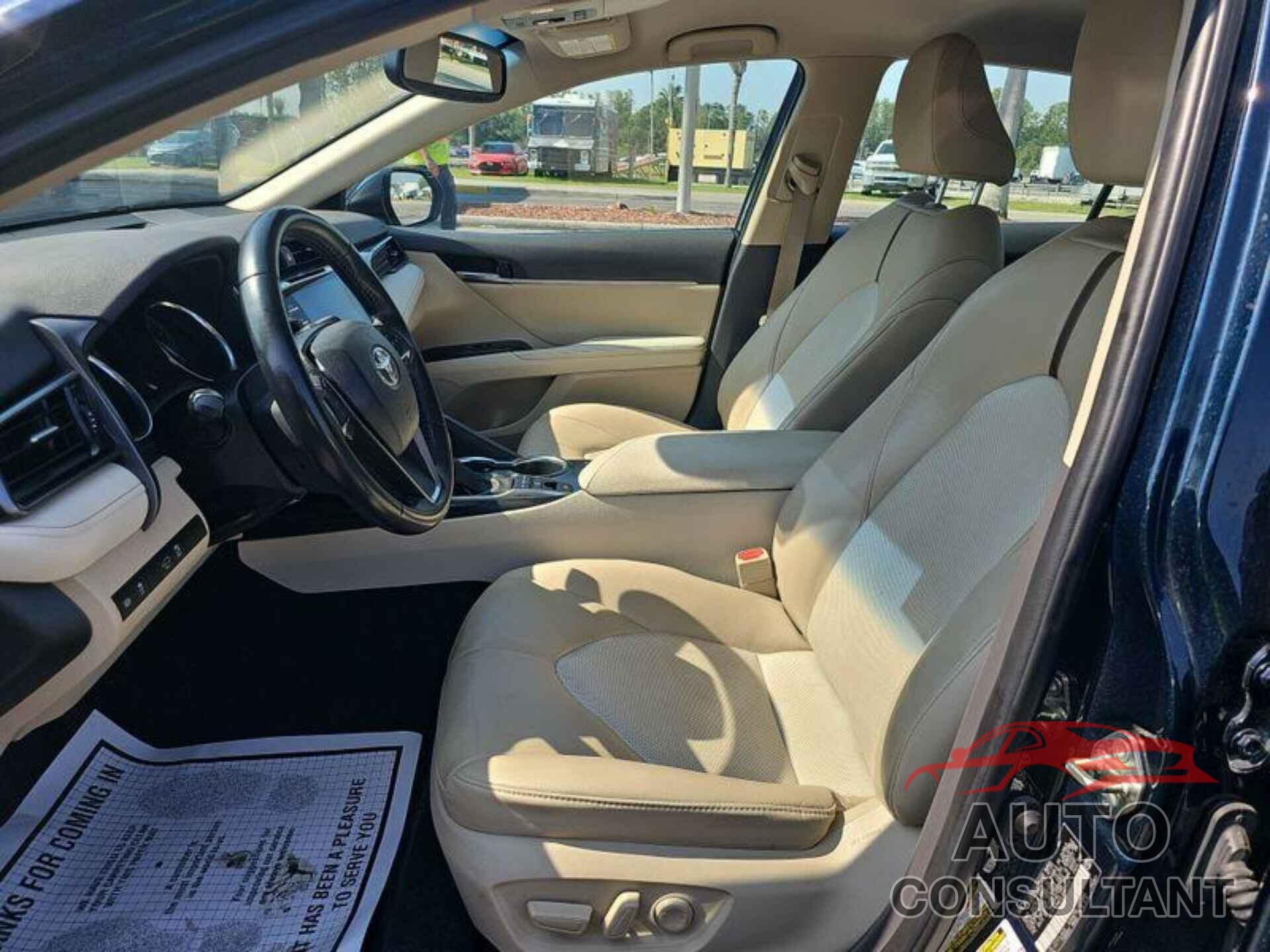 TOYOTA CAMRY 2020 - 4T1F11AK2LU942069