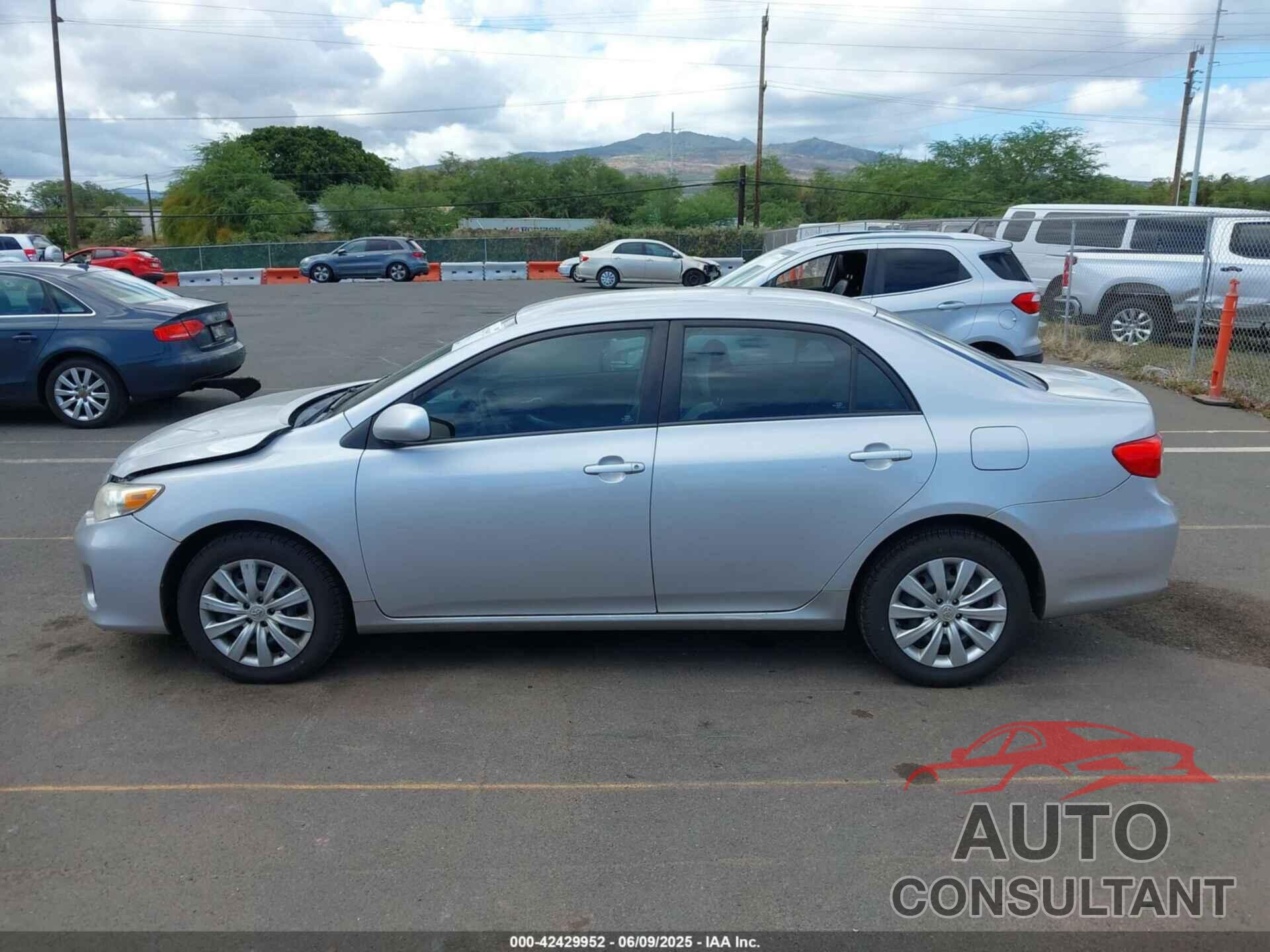 TOYOTA COROLLA 2012 - 2T1BU4EEXCC762979