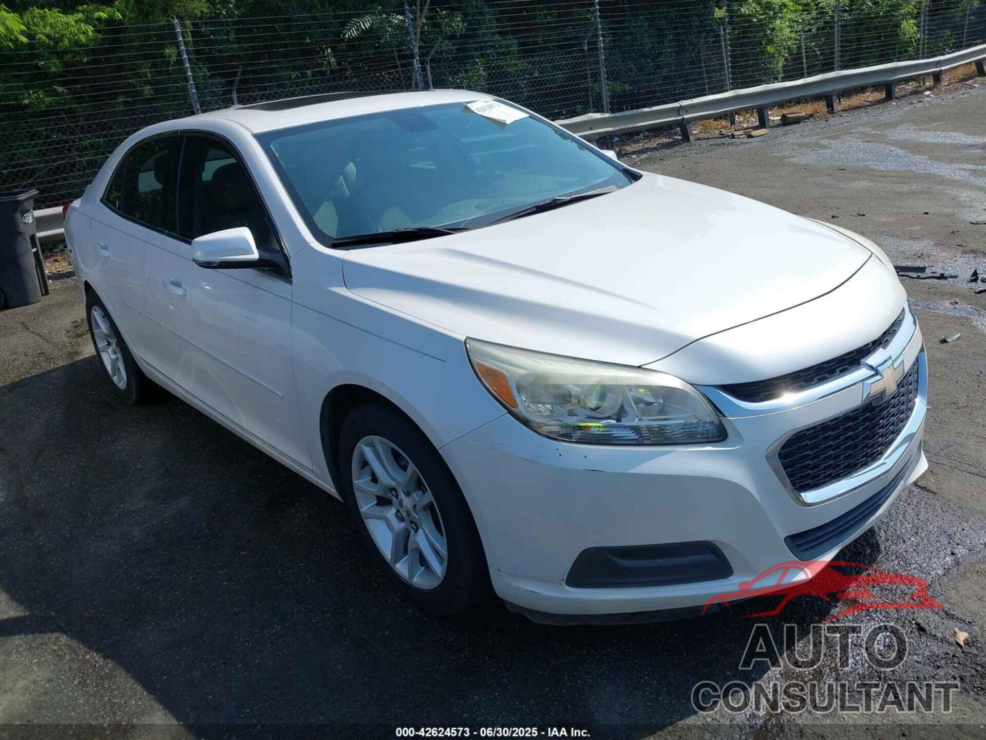 CHEVROLET MALIBU 2015 - 1G11C5SL4FF284361