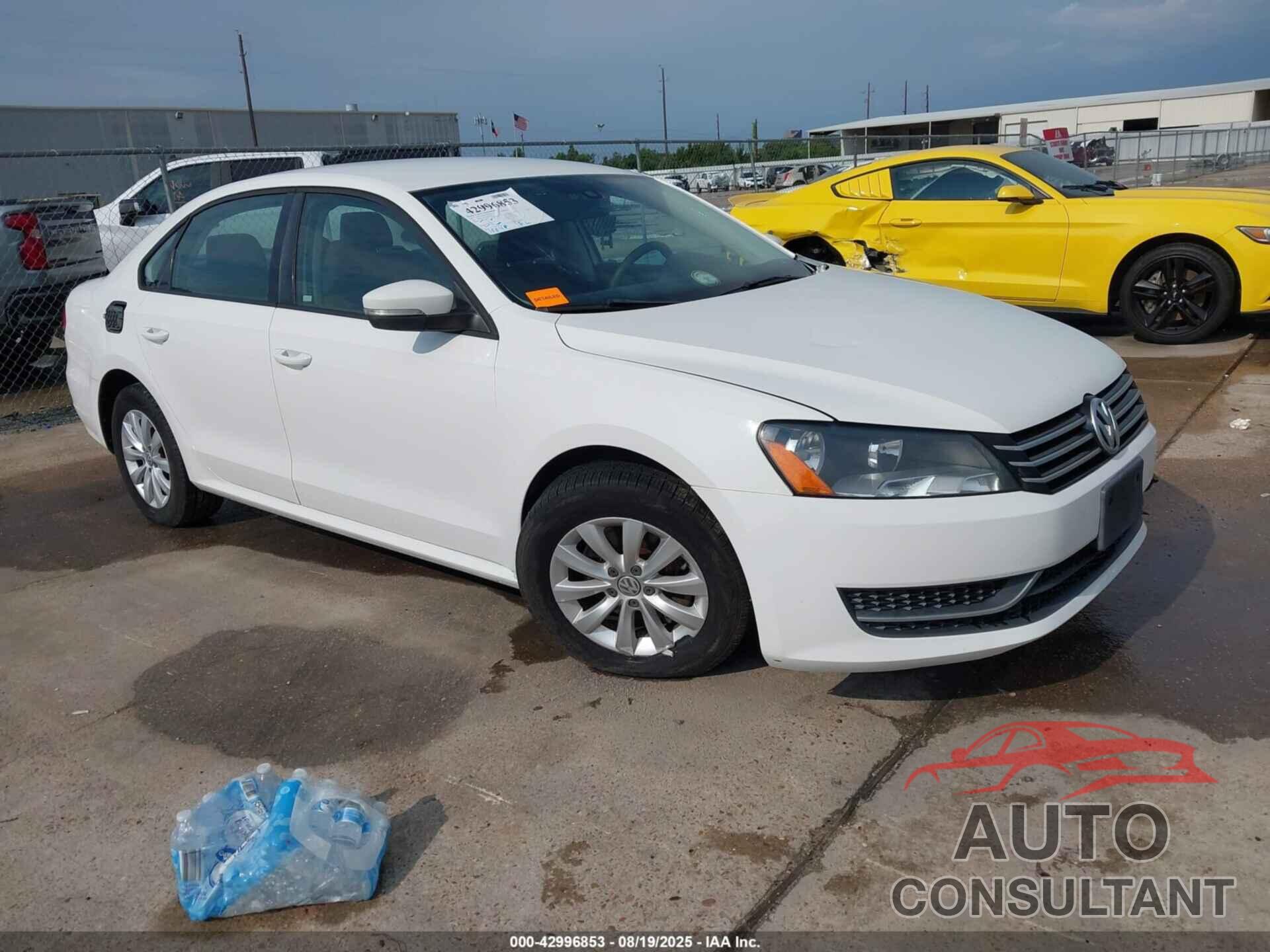 VOLKSWAGEN PASSAT 2013 - 1VWAH7A30DC055919