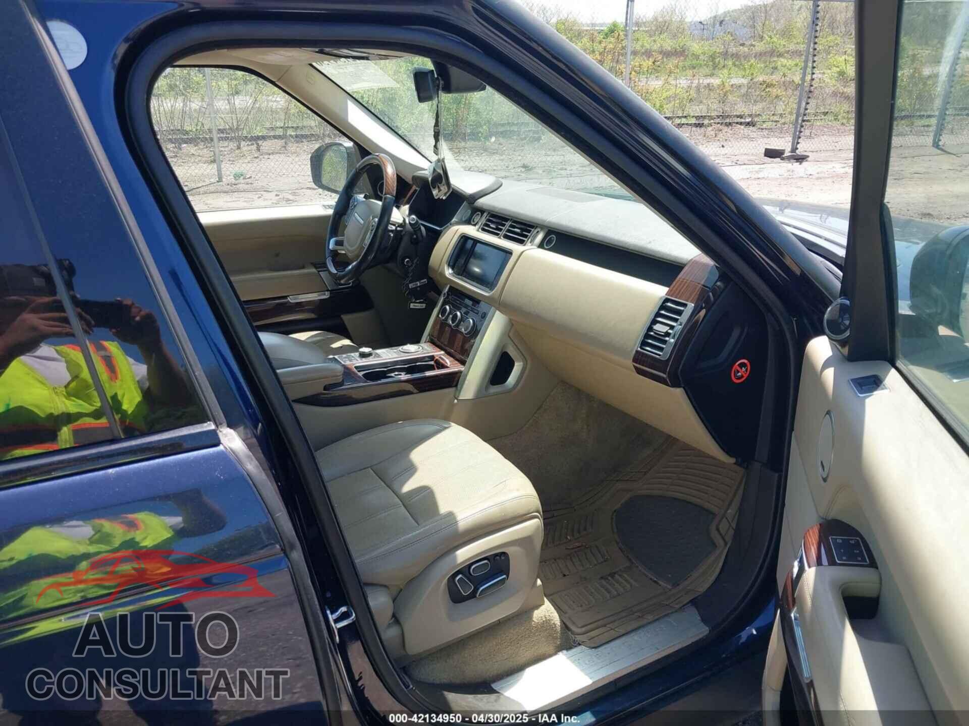 LAND ROVER RANGE ROVER 2015 - SALGS2VF3FA217507