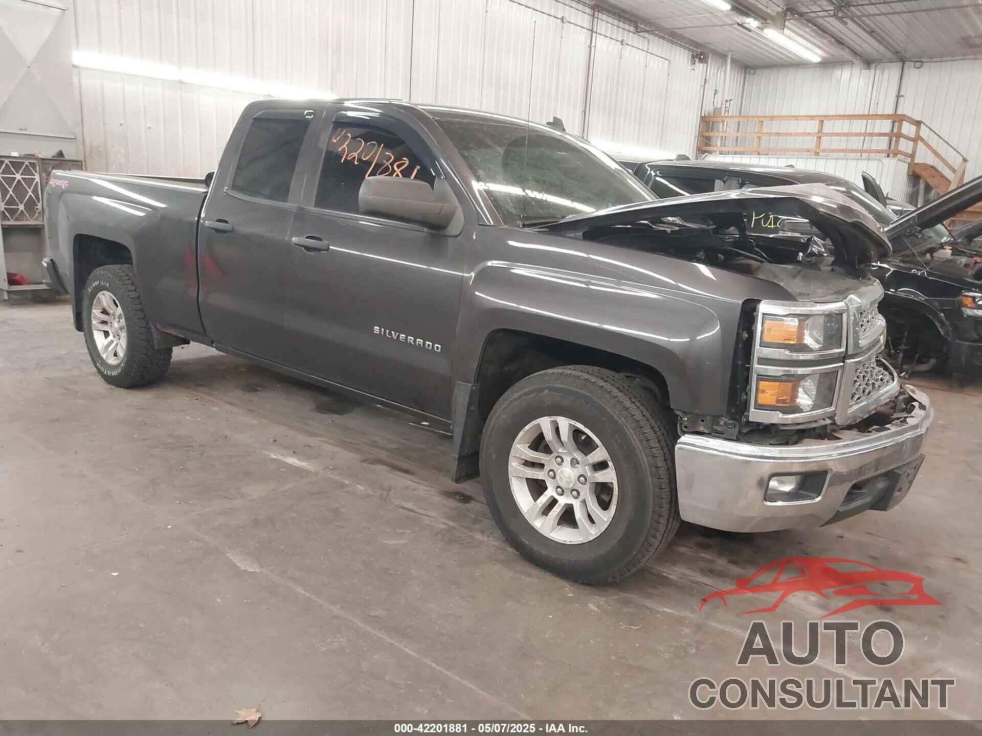 CHEVROLET SILVERADO 1500 2014 - 1GCVKREH7EZ297239