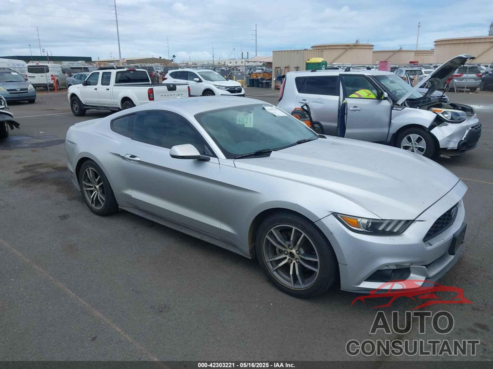 FORD MUSTANG 2015 - 1FA6P8TH8F5311747