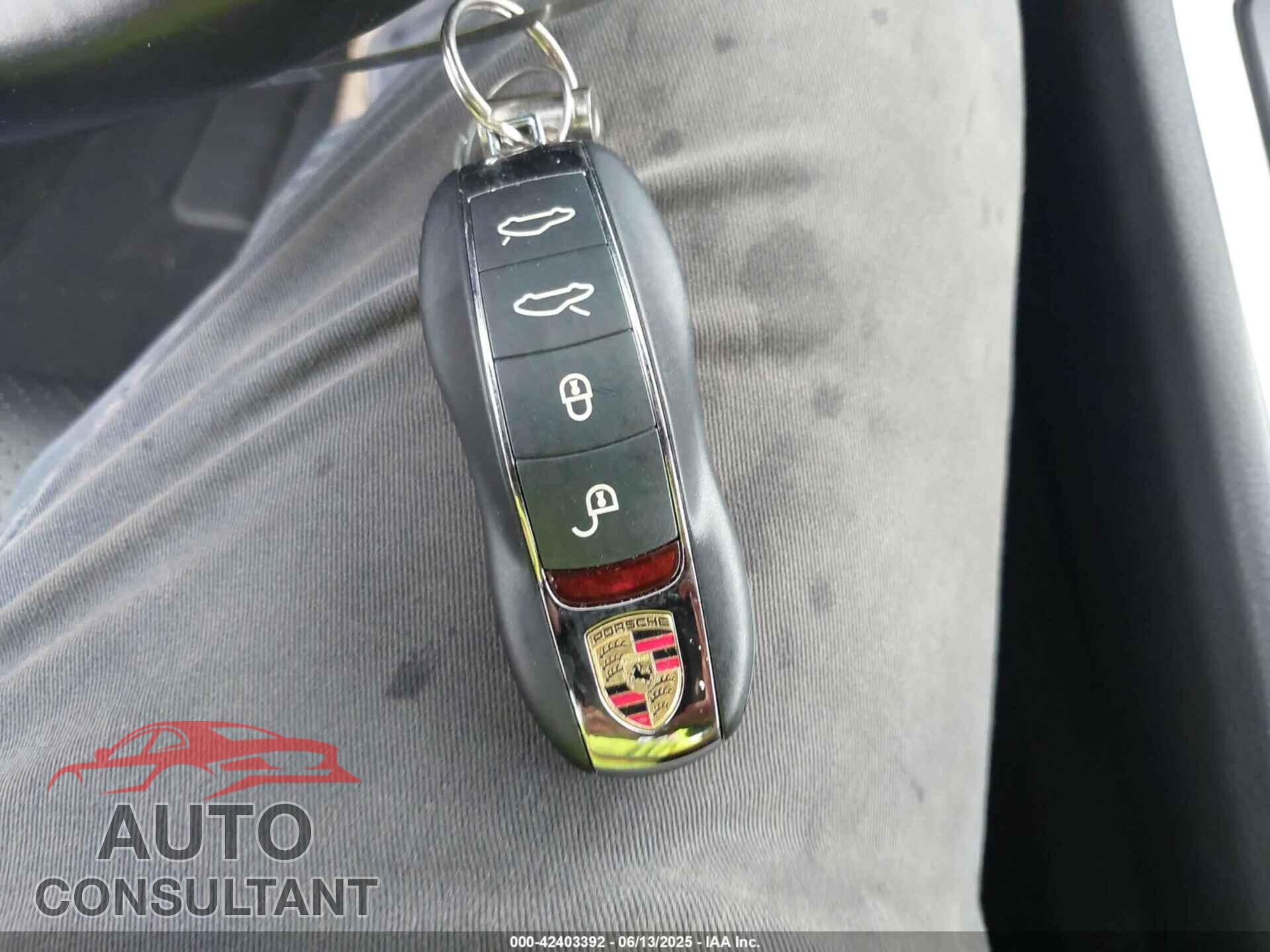 PORSCHE BOXSTER 2016 - WP0CA2A80GS120809